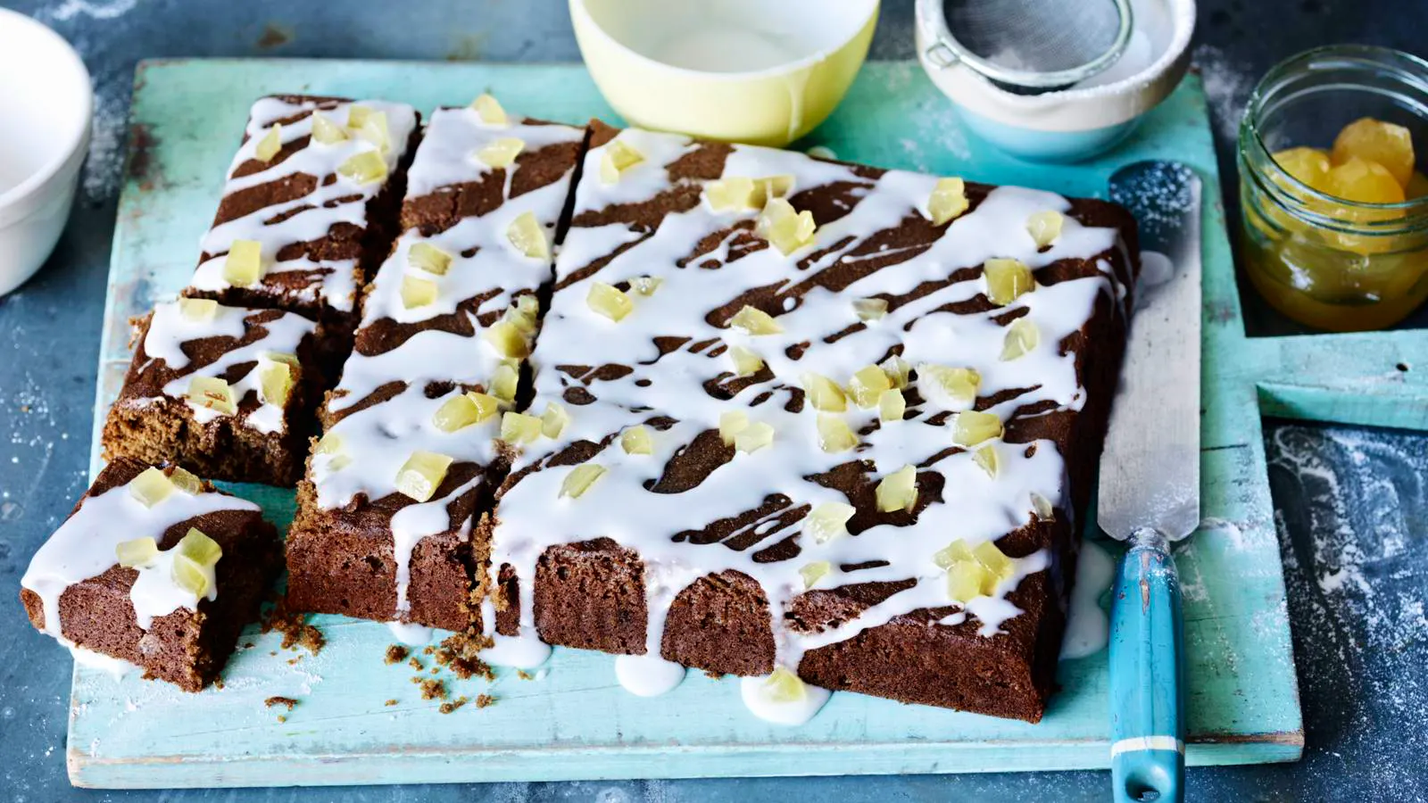 Ginger And Treacle Spiced Traybake
