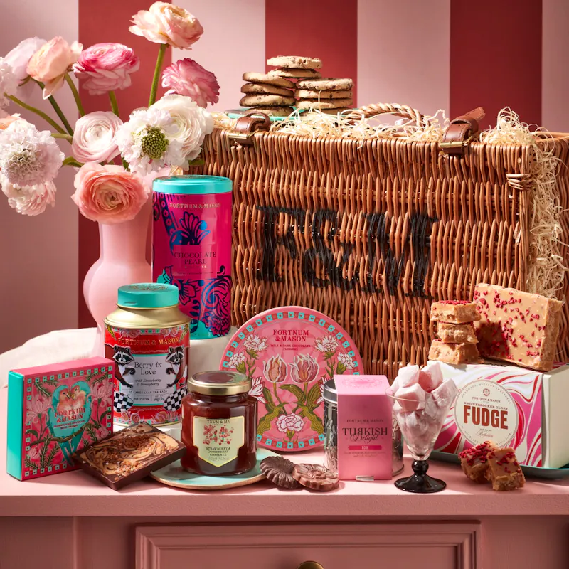 The Lovestruck Hamper
