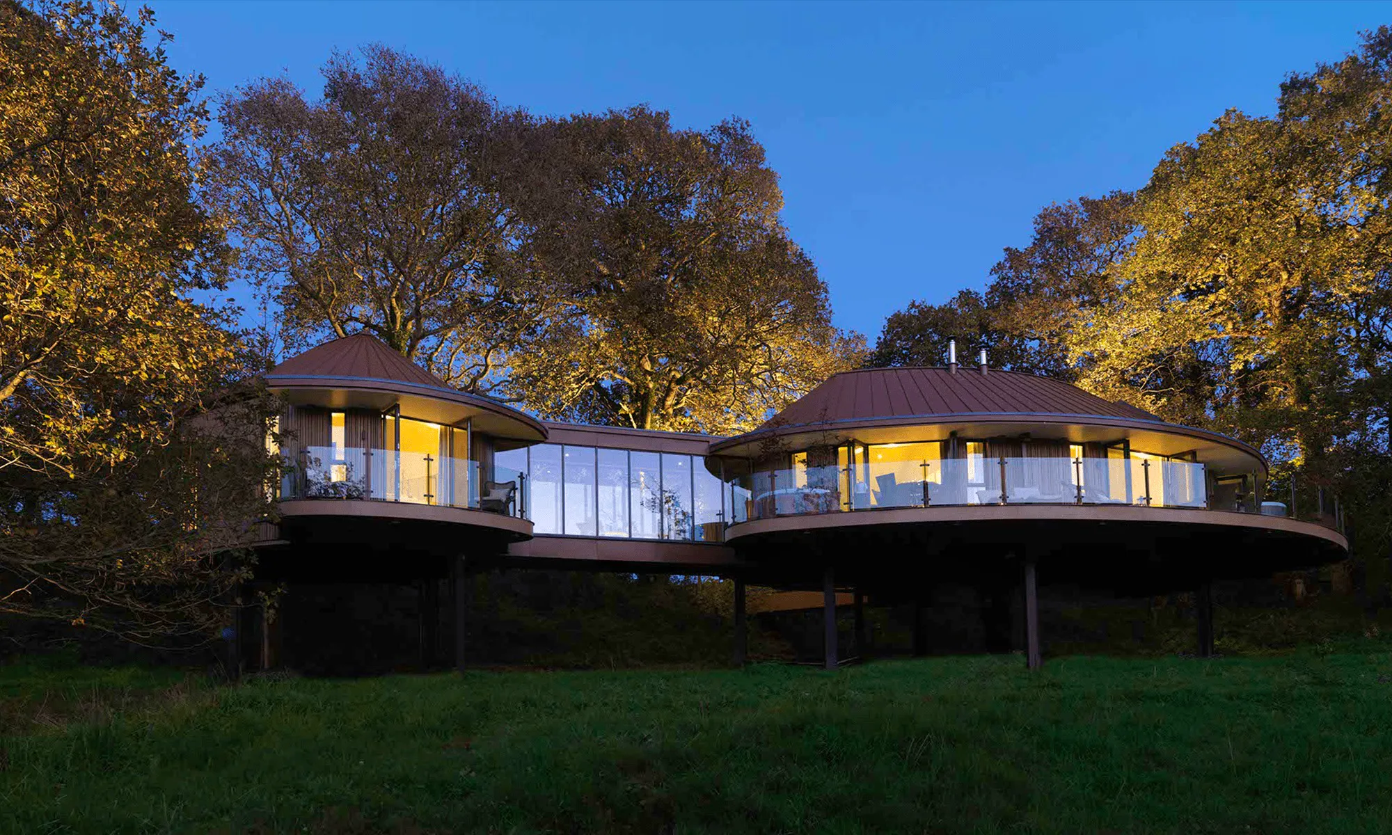 Romantic Hotels Chewton Glen Hotel Treehouse