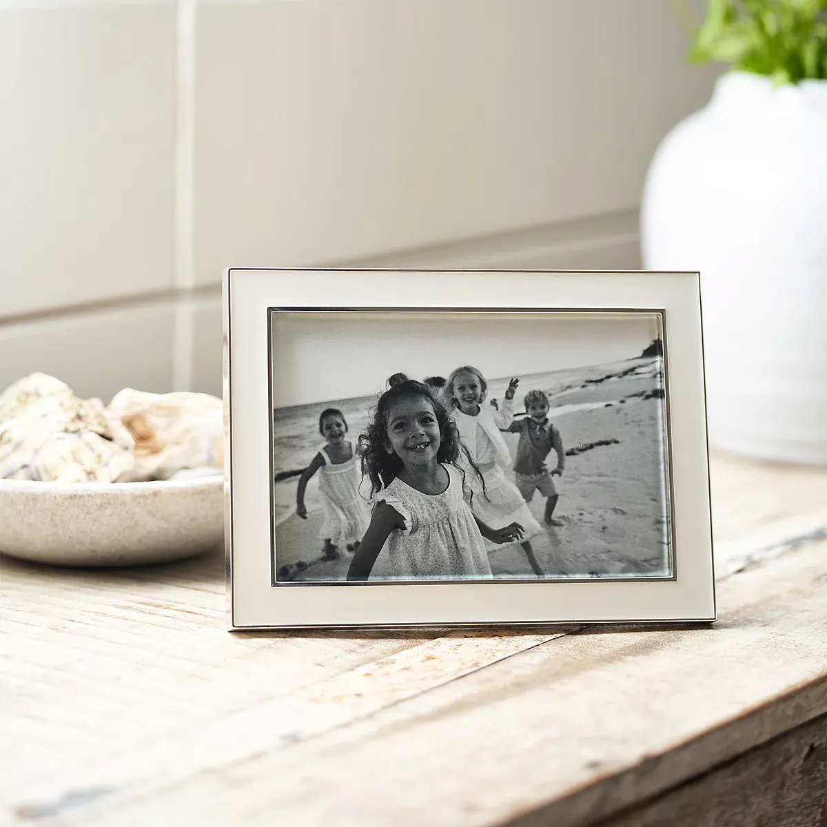 The White Company White Resin Photo Frames, £28