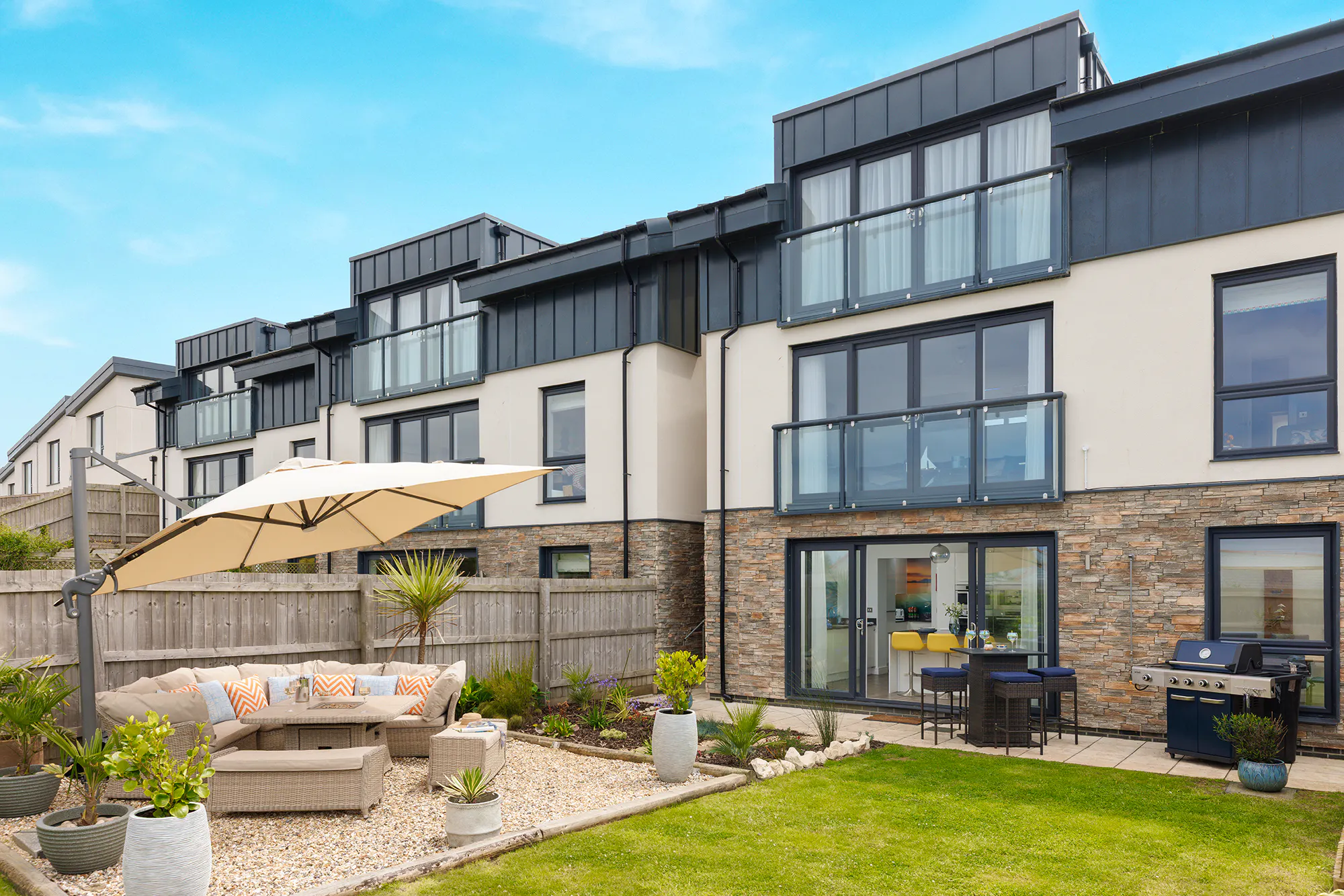 Aspects Holiday Cottages 2026 Wavewatcher
