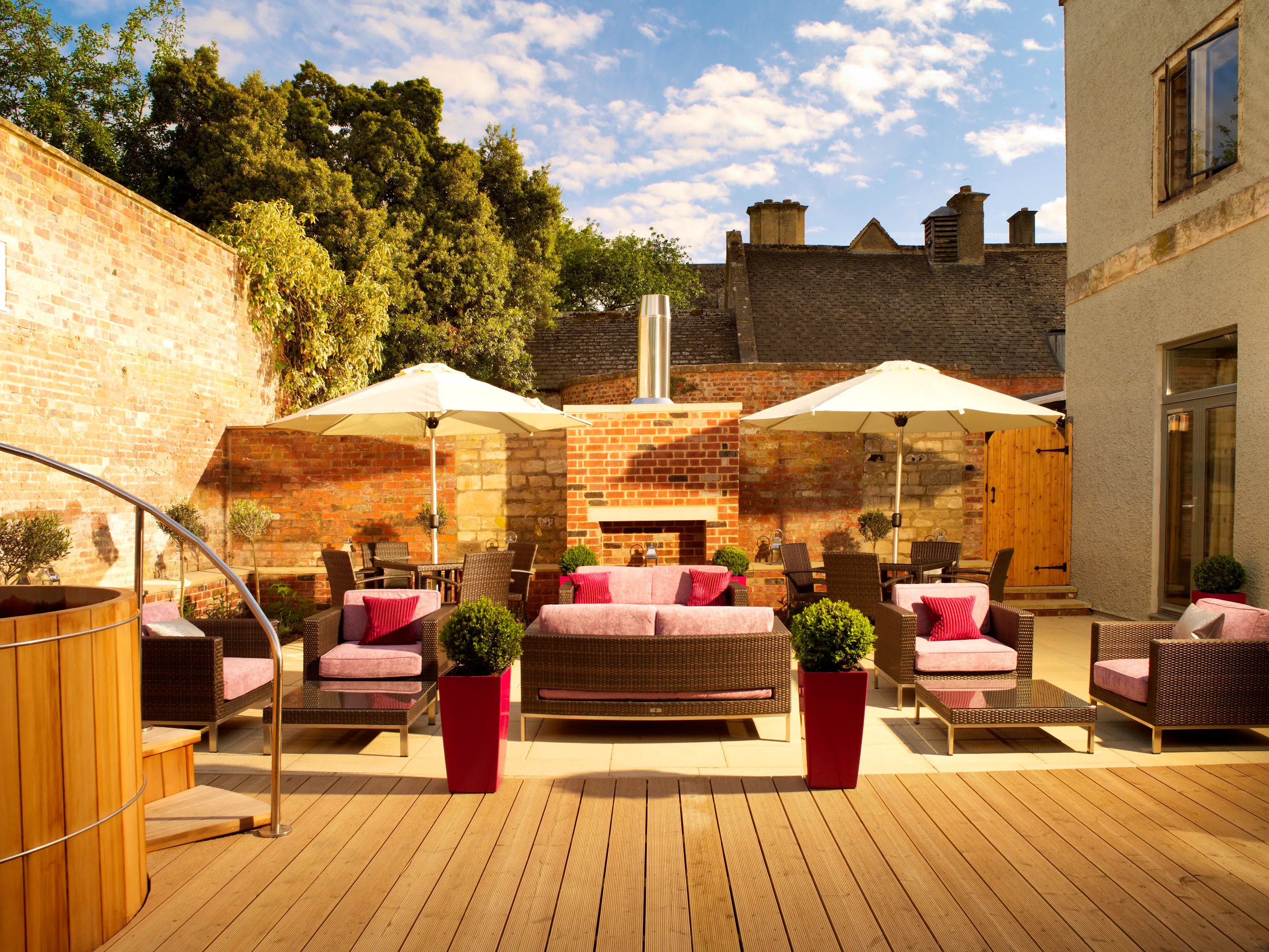 Elan Spa Greenway -Terrace