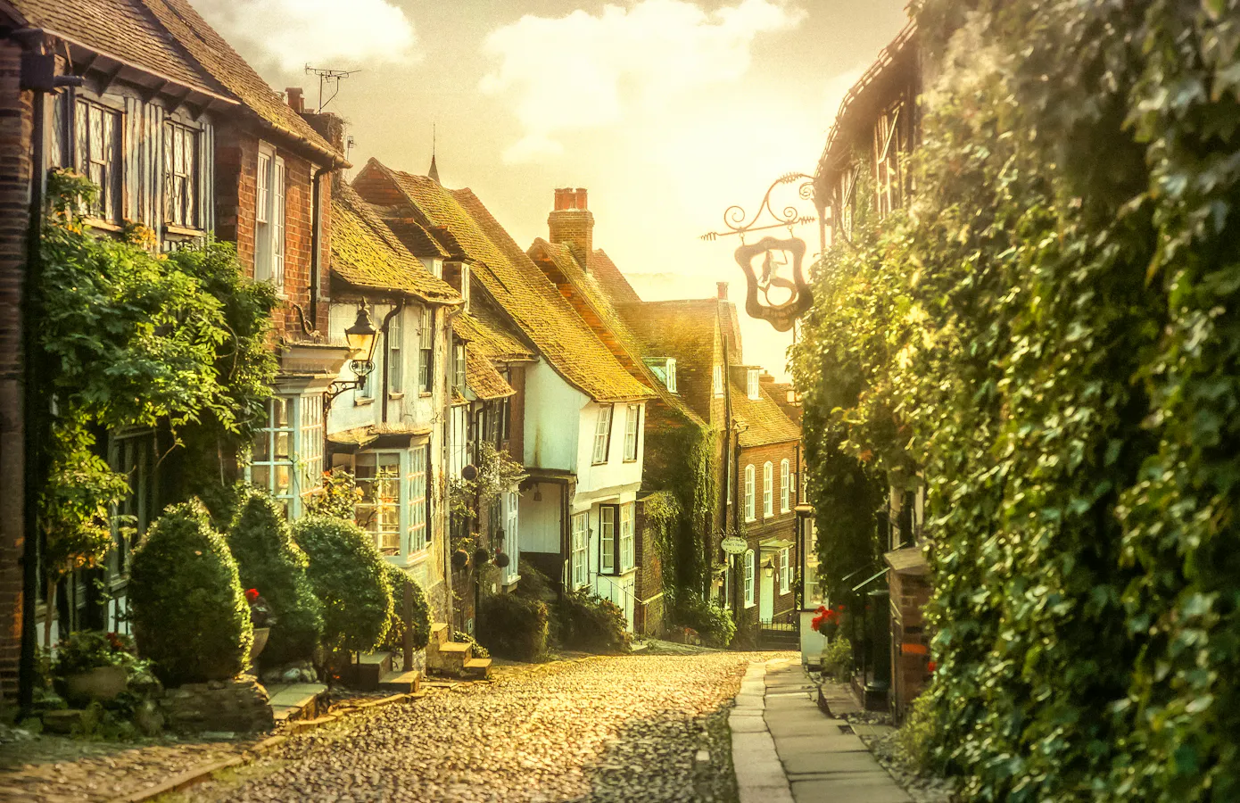 Day Trip To RYE Zoltan-tasi-_snNw0rqRVs-unsplash