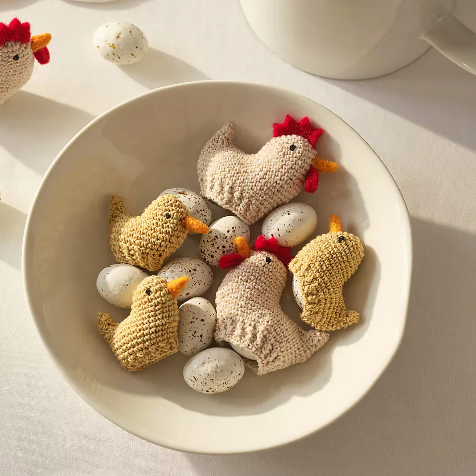 The White Company White and Yellow Table Chick Cosies – Set of 6, £25