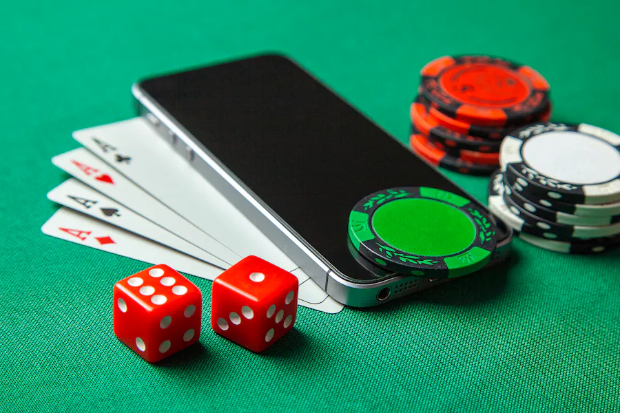 Why Classic Casino Games Are Finding New Life Online