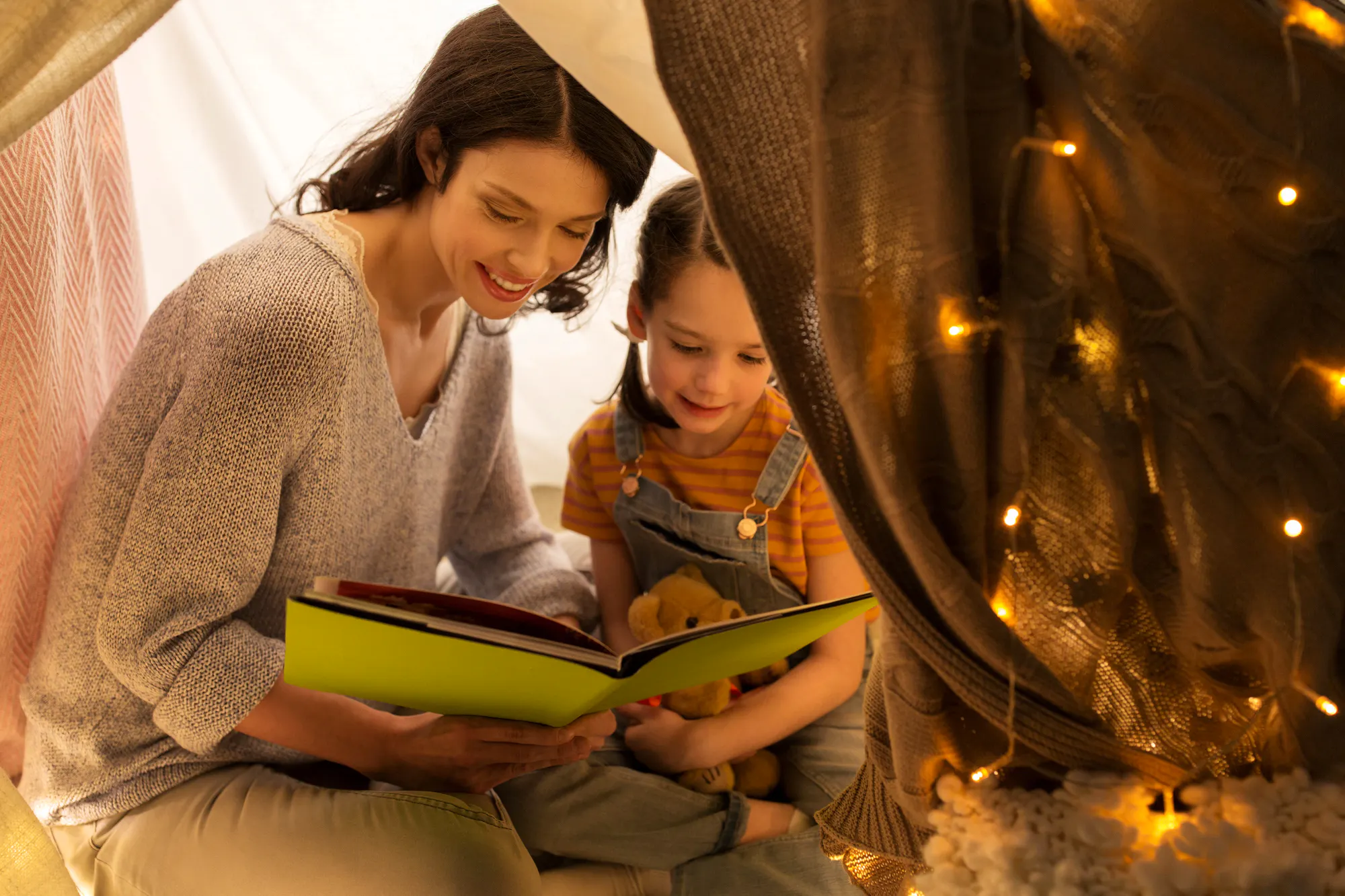 Keeping The Love Of Reading Alive After World Book Day Depositphotos_190829514