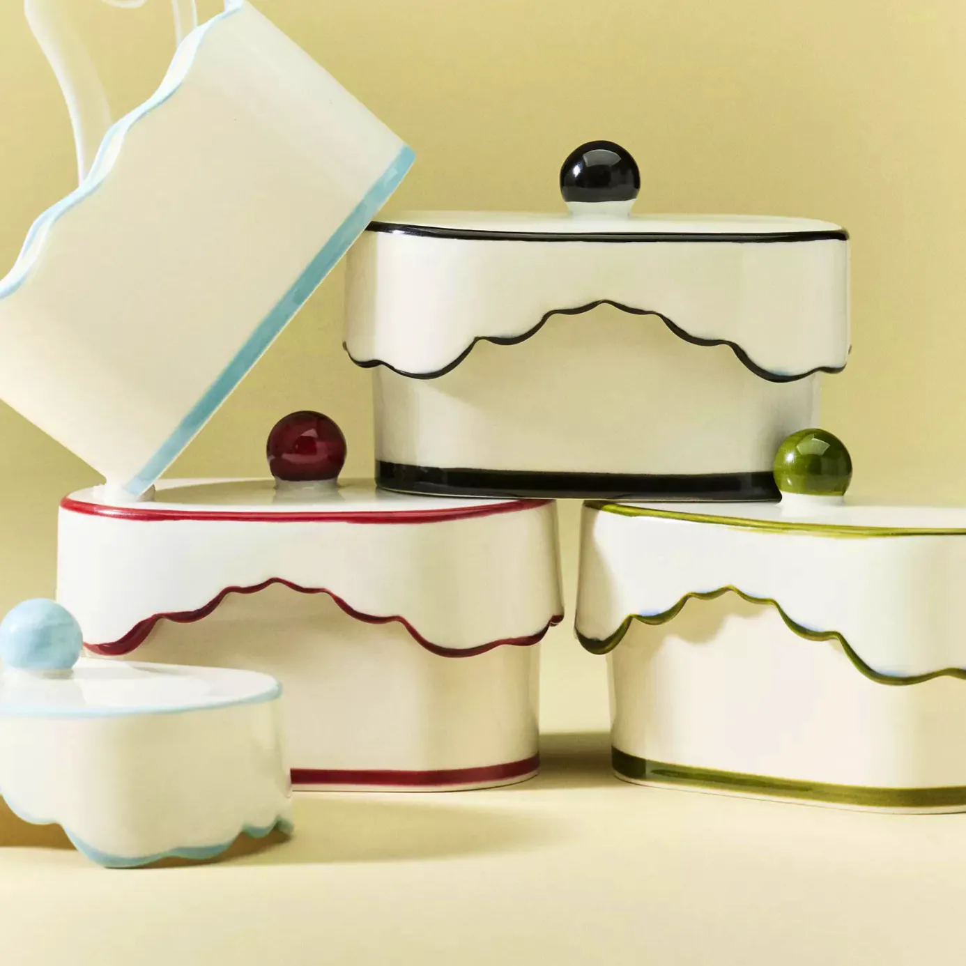 Anthropologie Paddywac Cherie Ceramic Candle, £22