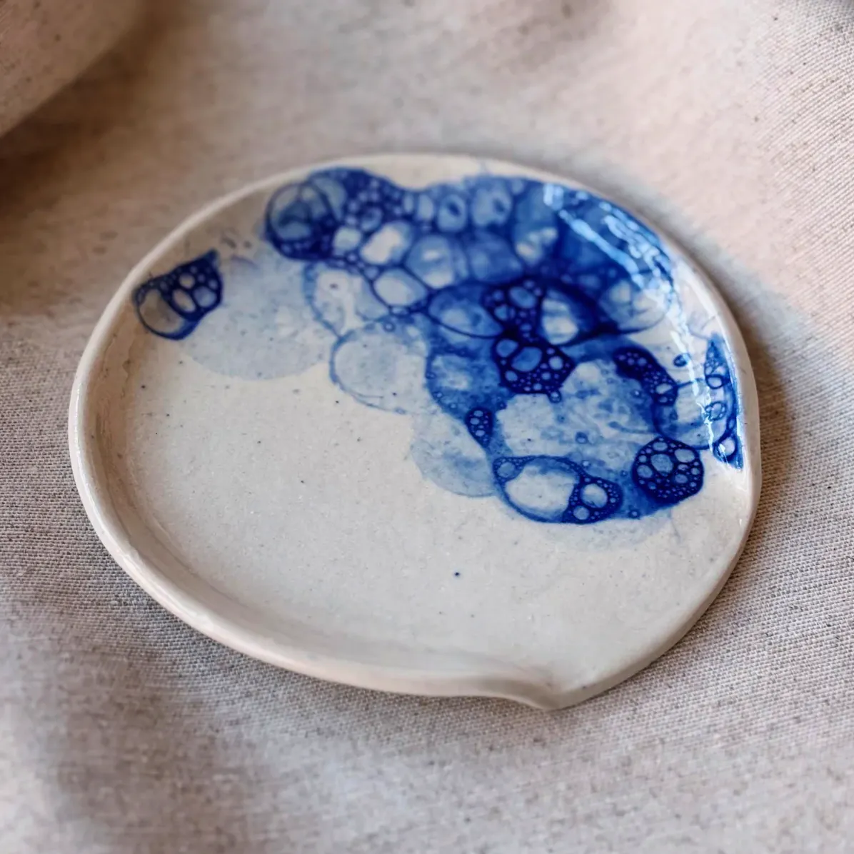 Elisa Ceramics Marble Spoon Rest, €38