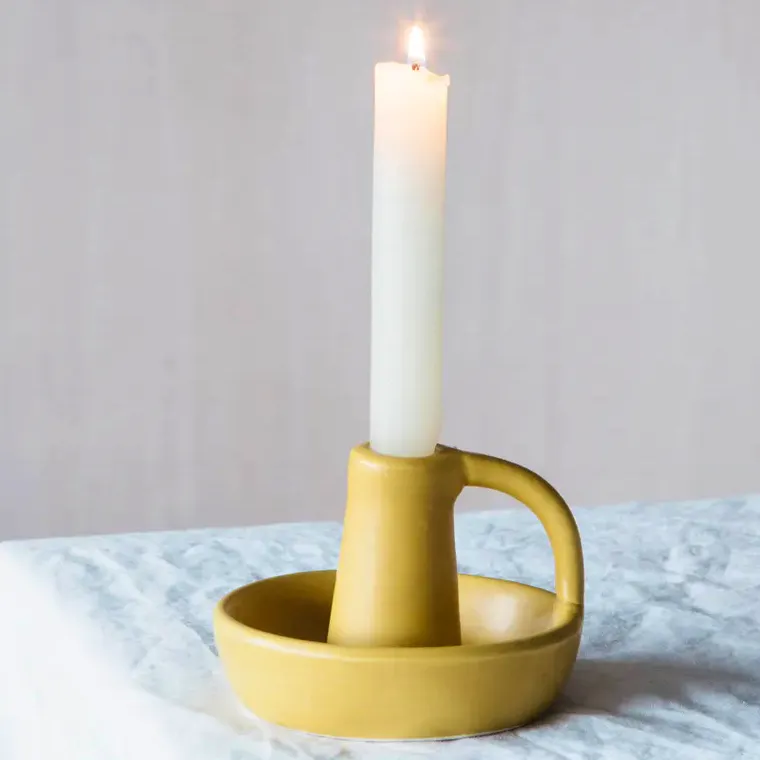 Graham & Green Yellow Curve Handle Holder, £7.95