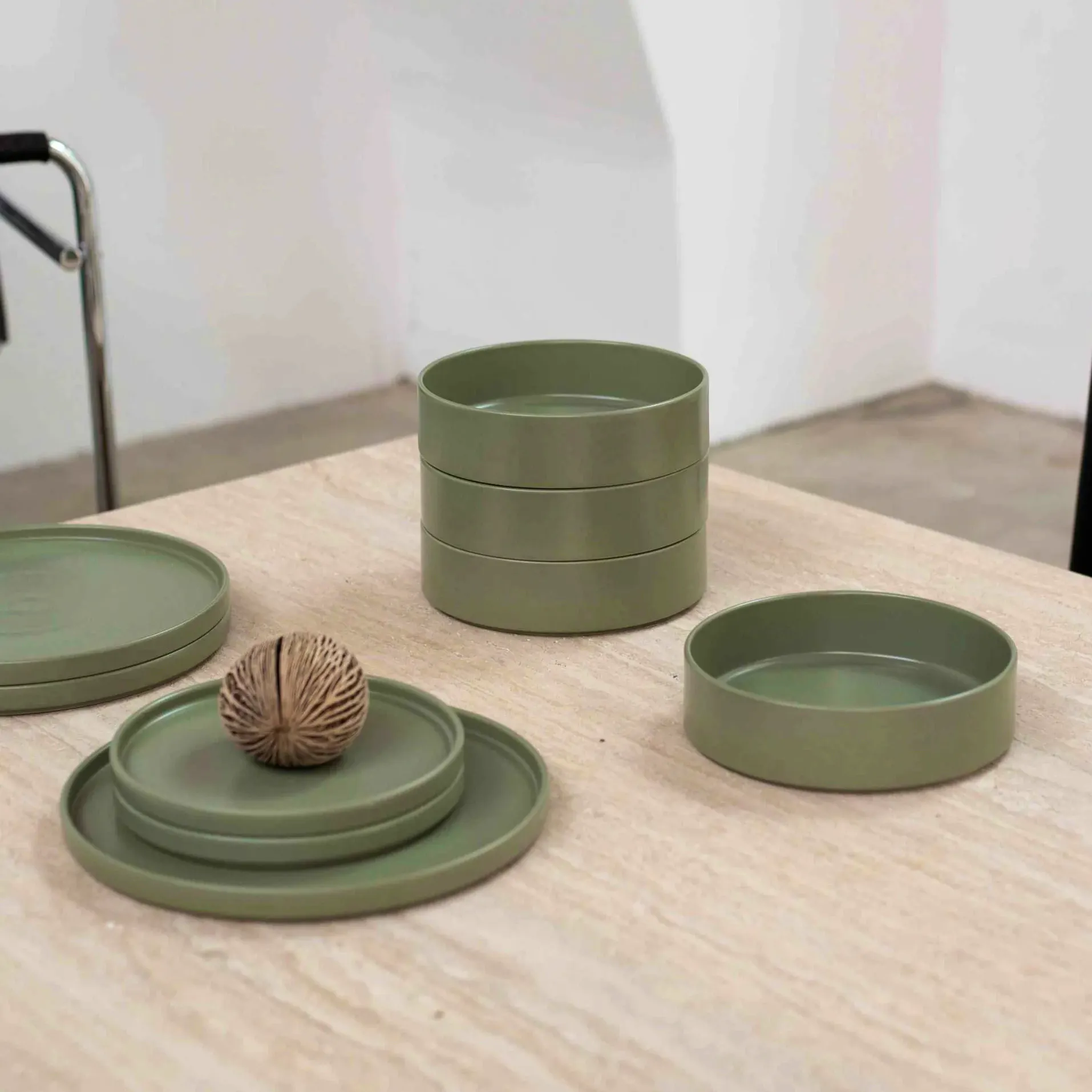 Far & Away Dinnerware Set (12 Piece Set), £185