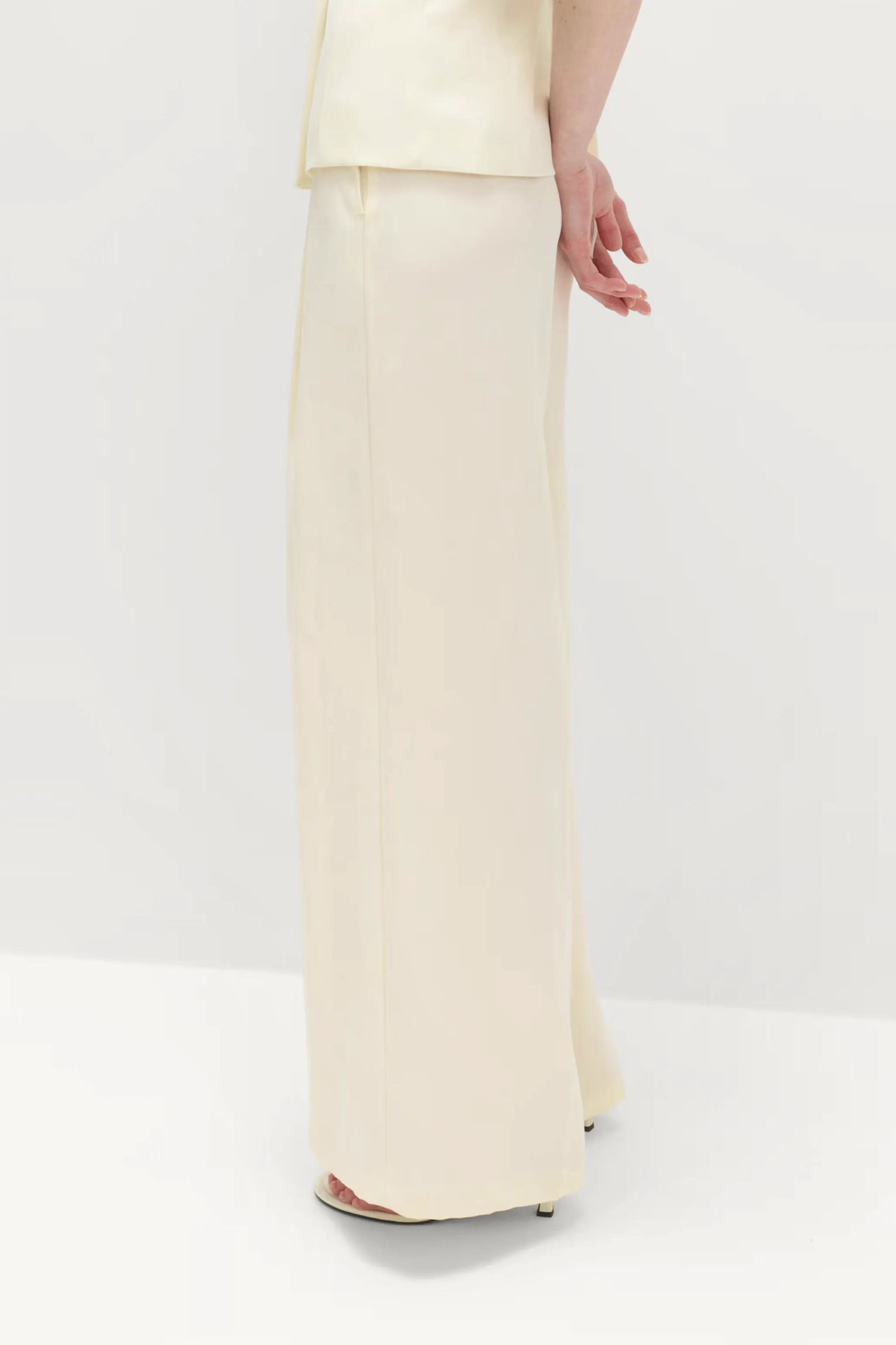 Marks & Spencer Single Pleat Wide Leg Trousers with Linen, £40
