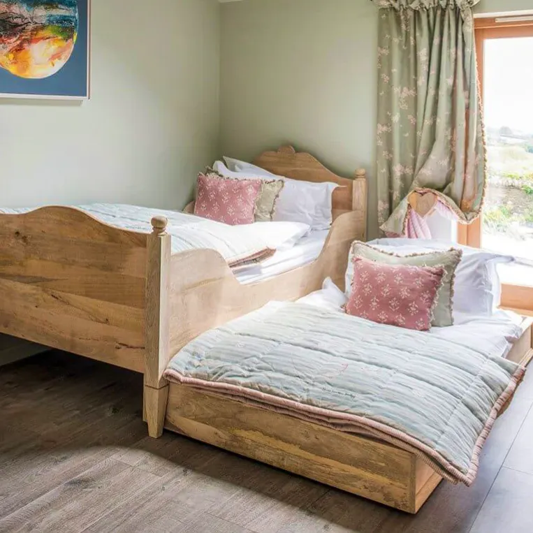 Scumble Goosie Trundle Drawer On Castors, £489