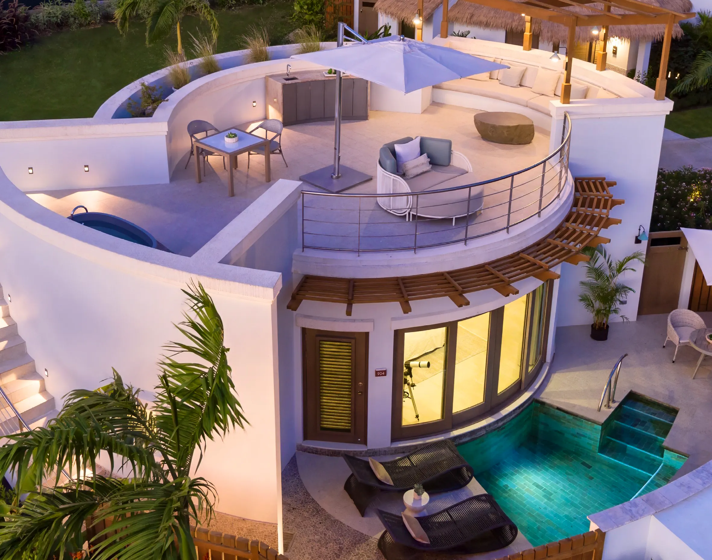 101 Honeymoons Radical Rest VSandals_SLU_Rondoval_Prima
