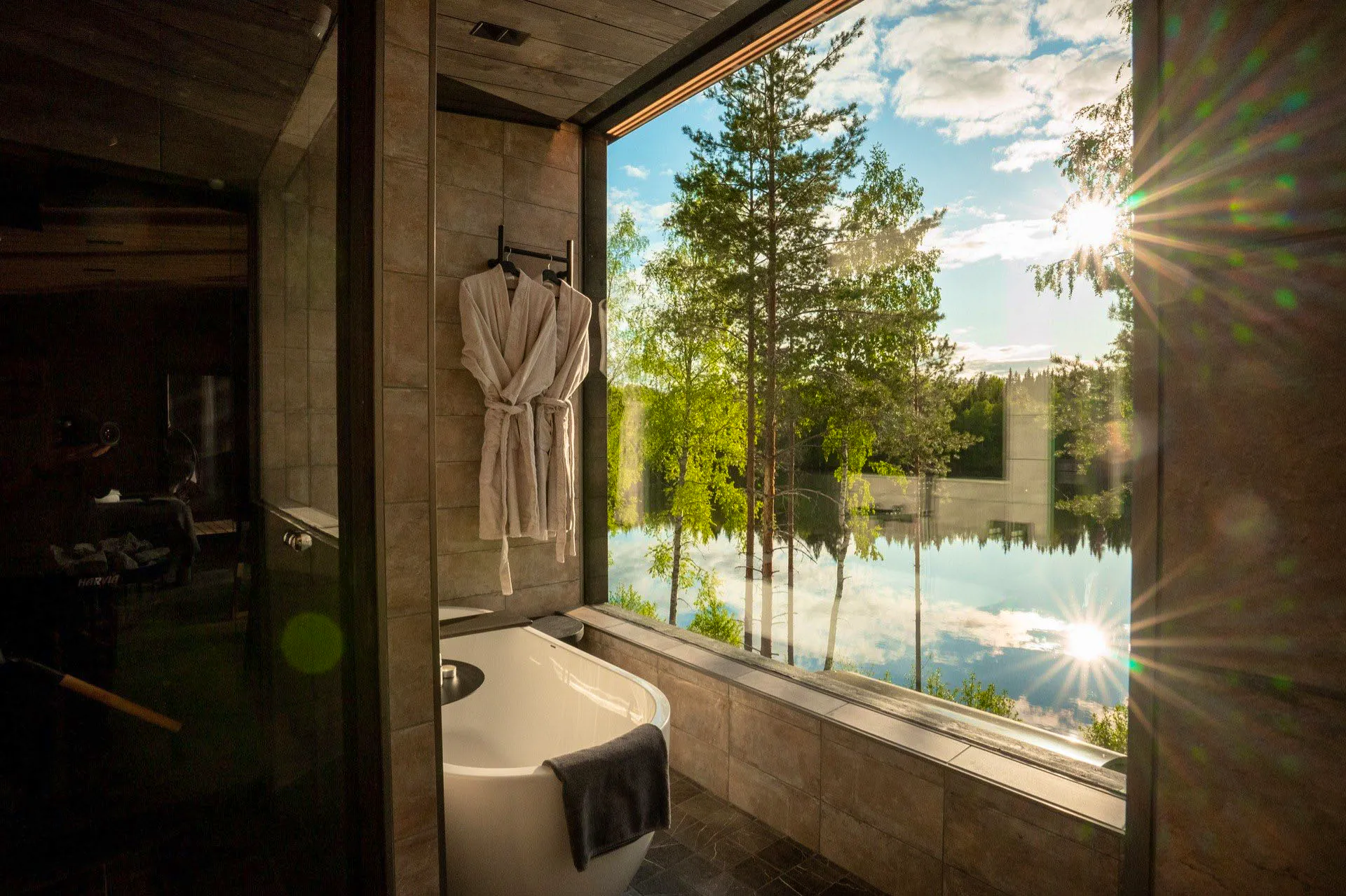 101 Honeymoons Radical Rest Kuru Resort Finland 2