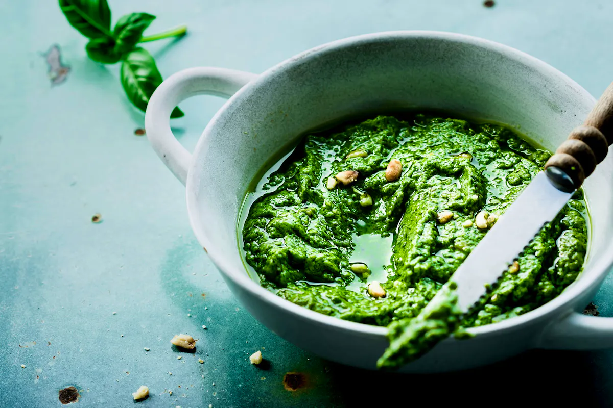 May Recipes Pesto Wild Garlic Patrycja-jadach-n-qaXCRufwk-unsplash Copy