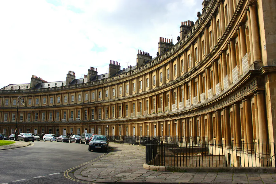 What To Do In Bath In May Lasma-artmane-iq5kbiunYF8-unsplash Copy