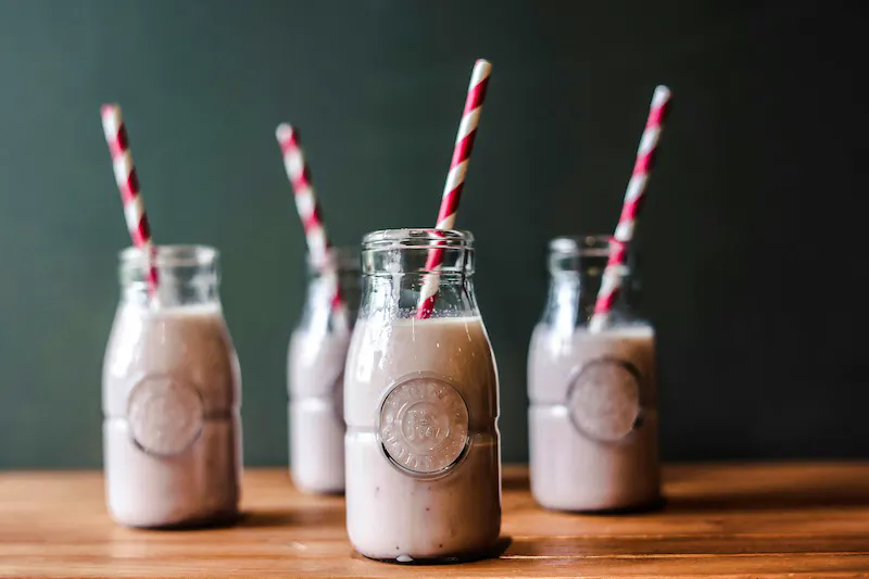 What To Look For In A Protein Powder Victoria-ElrisnboS64-unsplash Copy