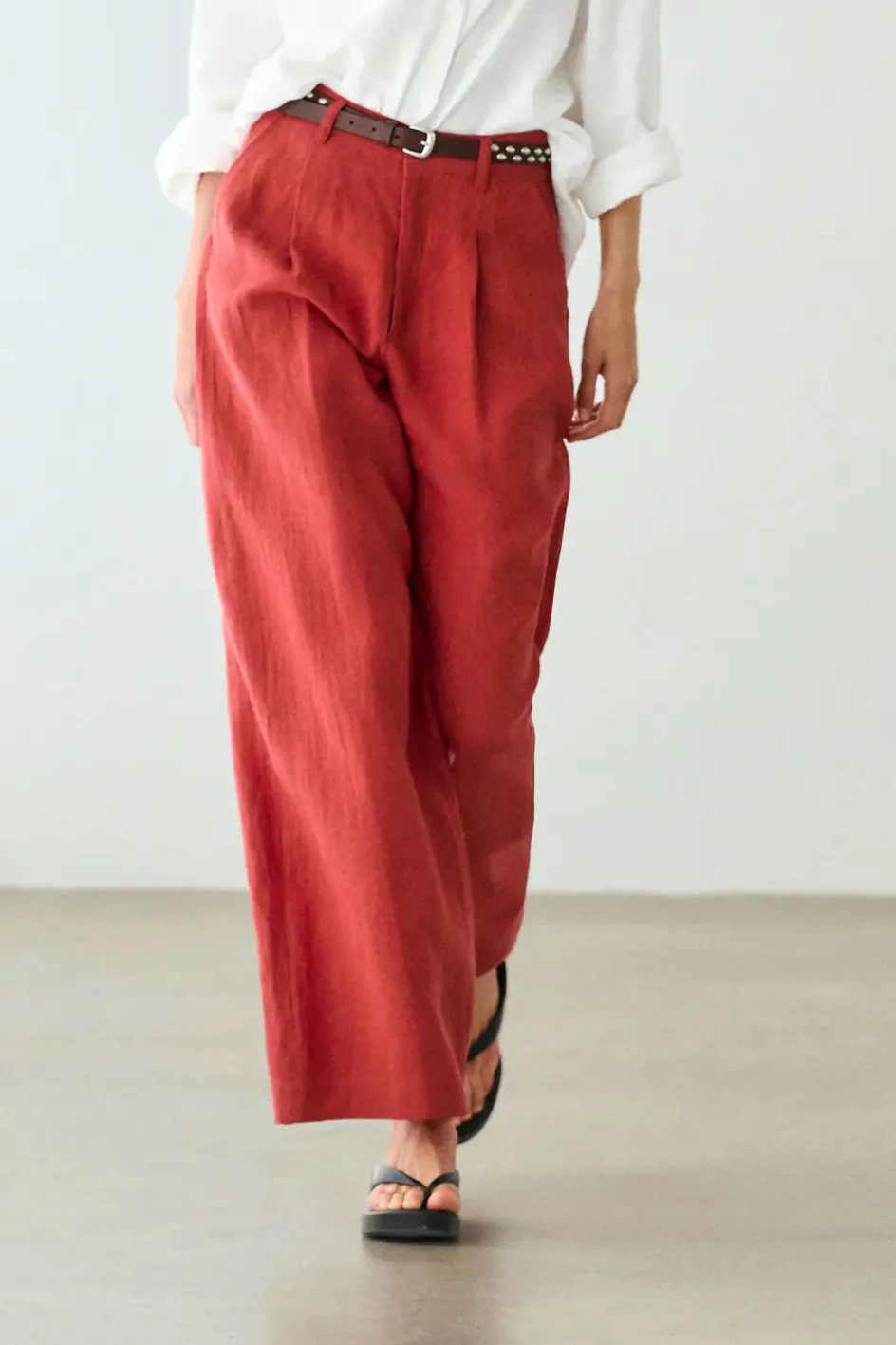 Massimo Dutti High Waist Loose Fit Linen Pants, £89.95