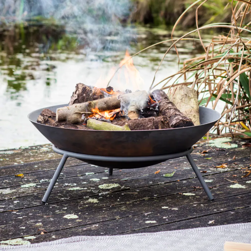 Garden Trading Idbury Fire Pit - Cast Iron, £72