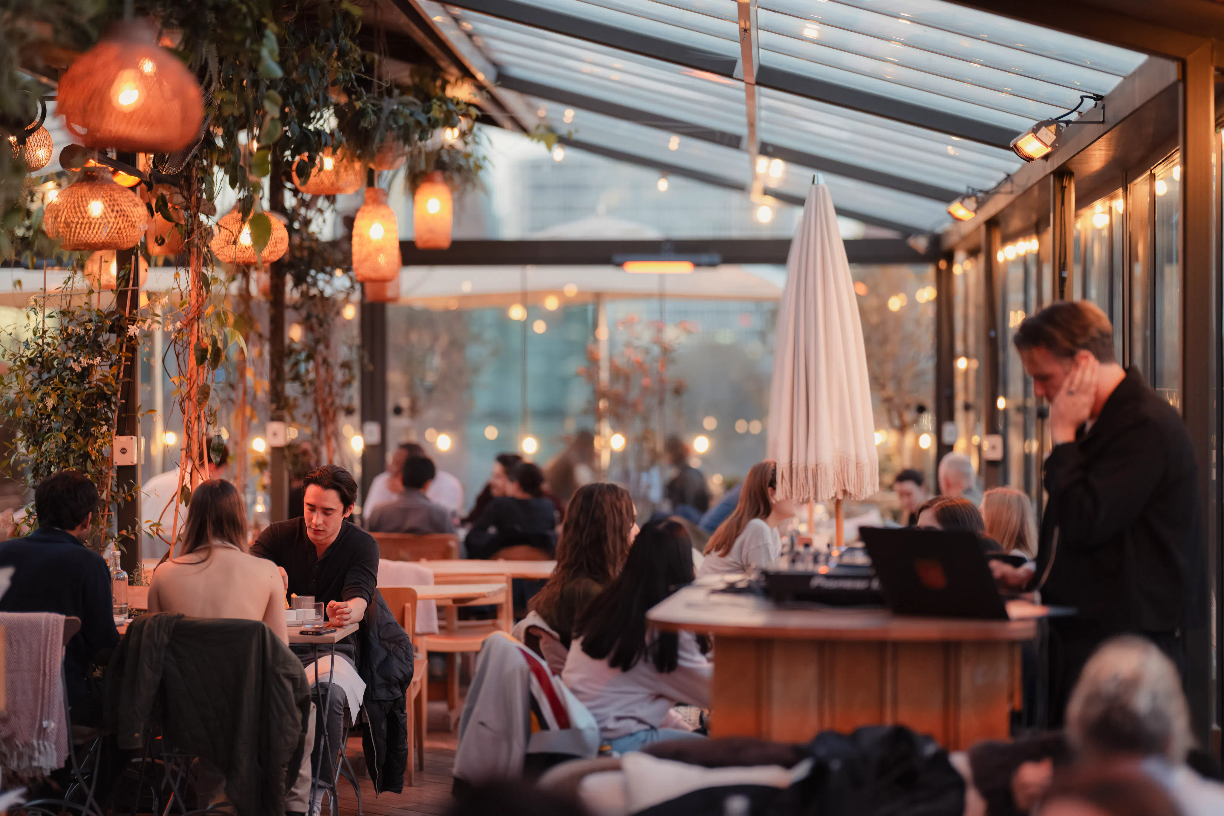 The Broadcaster Restaurant 10