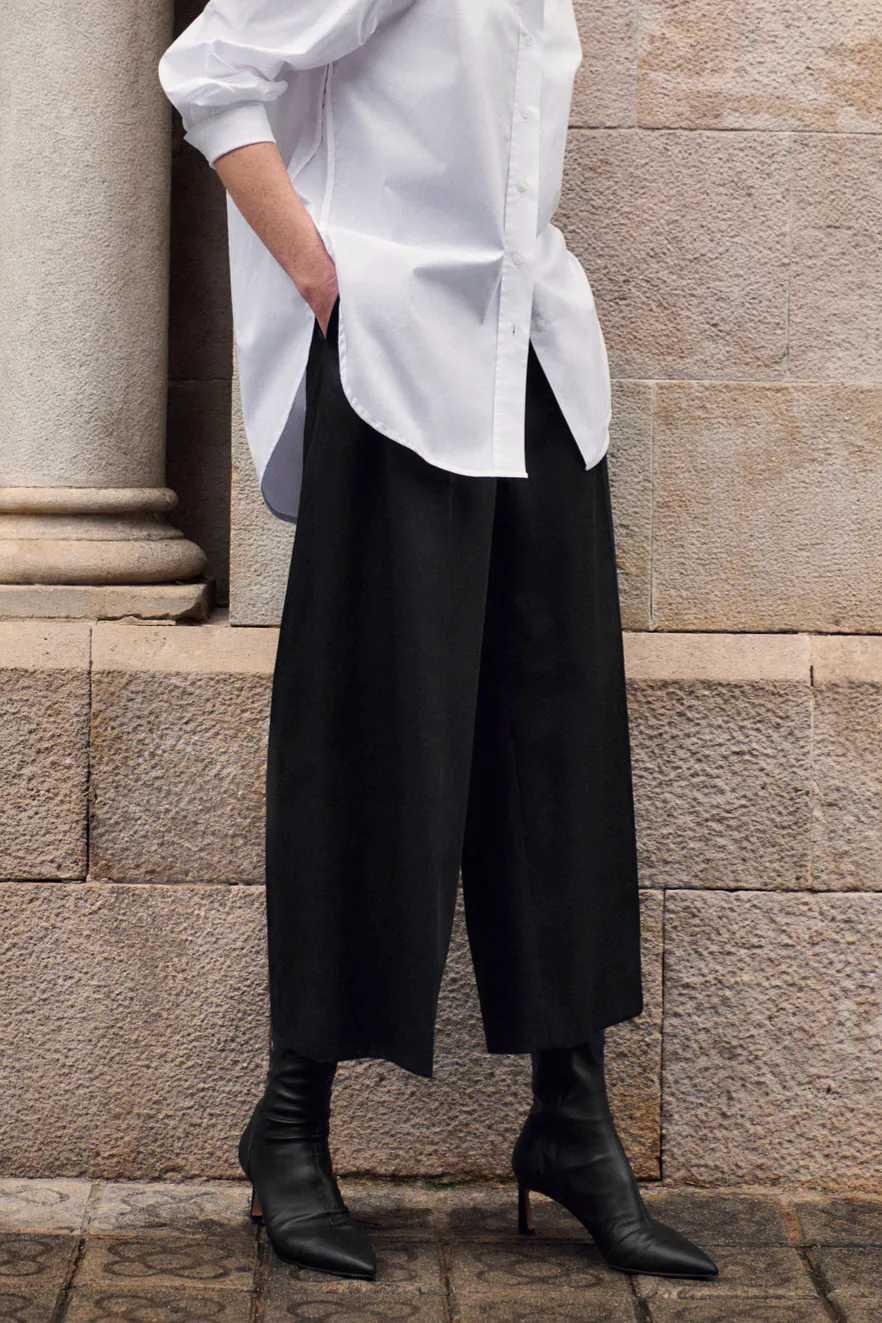 The Fold London Lyon Cotton Cropped Palazzo Trousers, £155