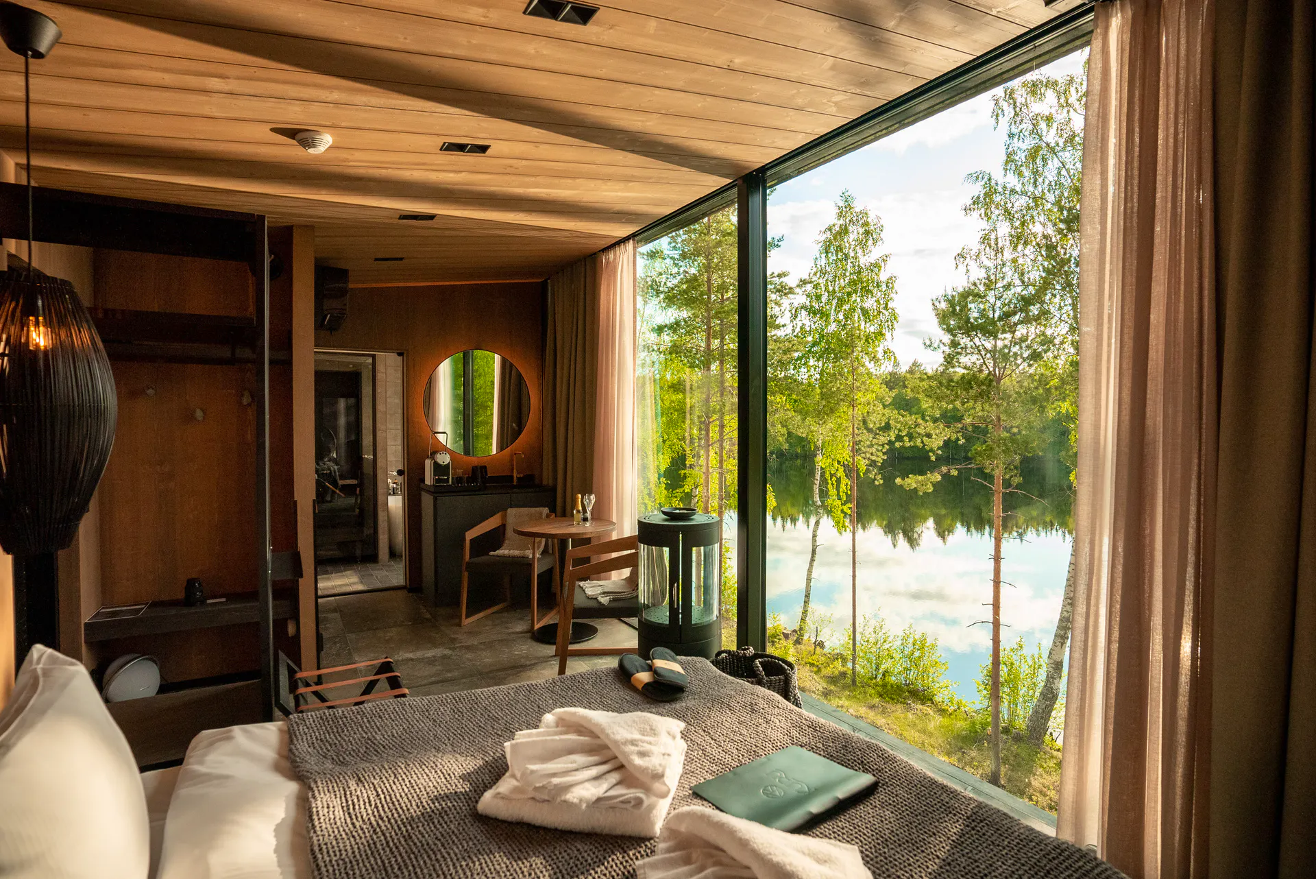 101 HONEYMOONS Kuru Resort, Finland