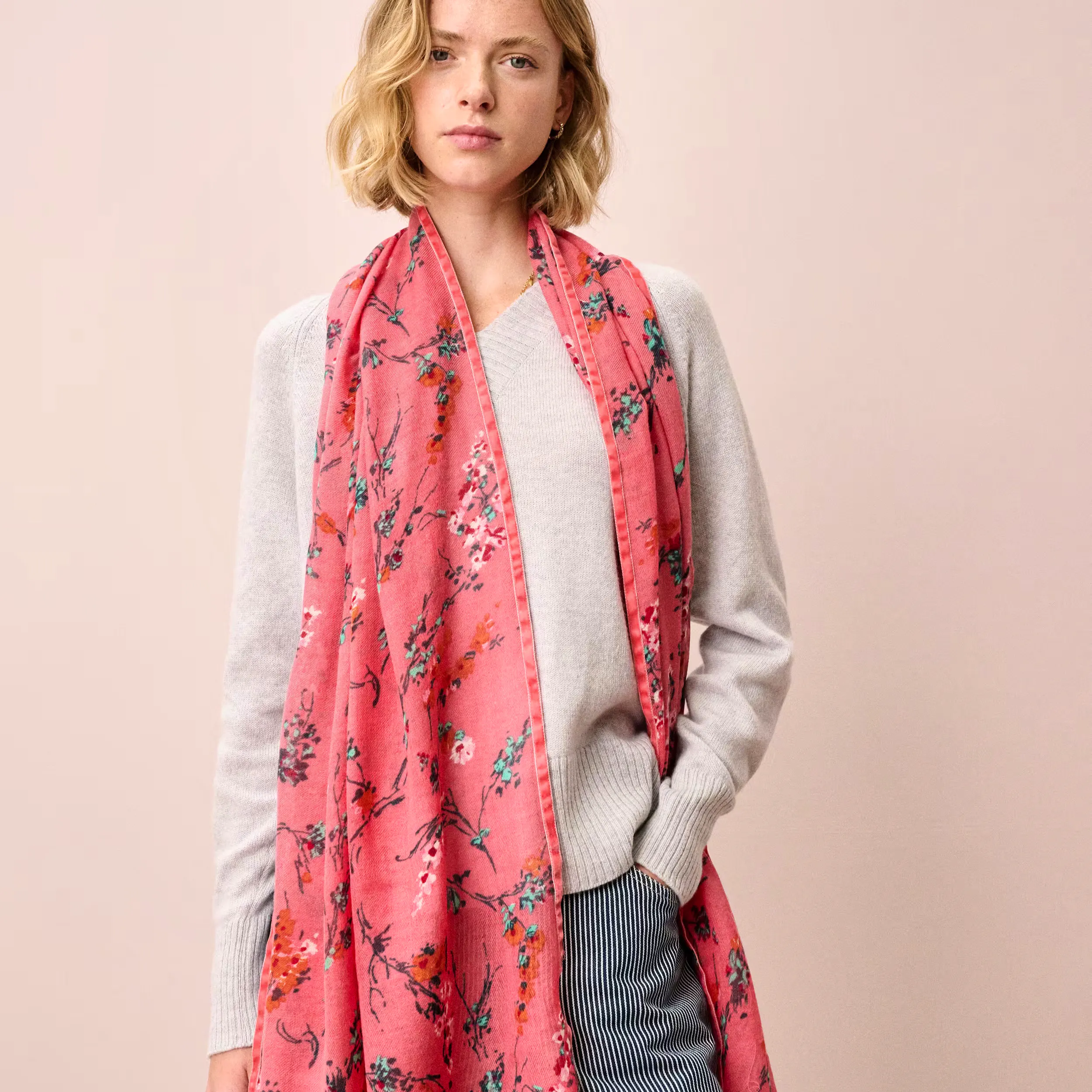 Brora Velvet Trim Botanic Wool Stole, £119