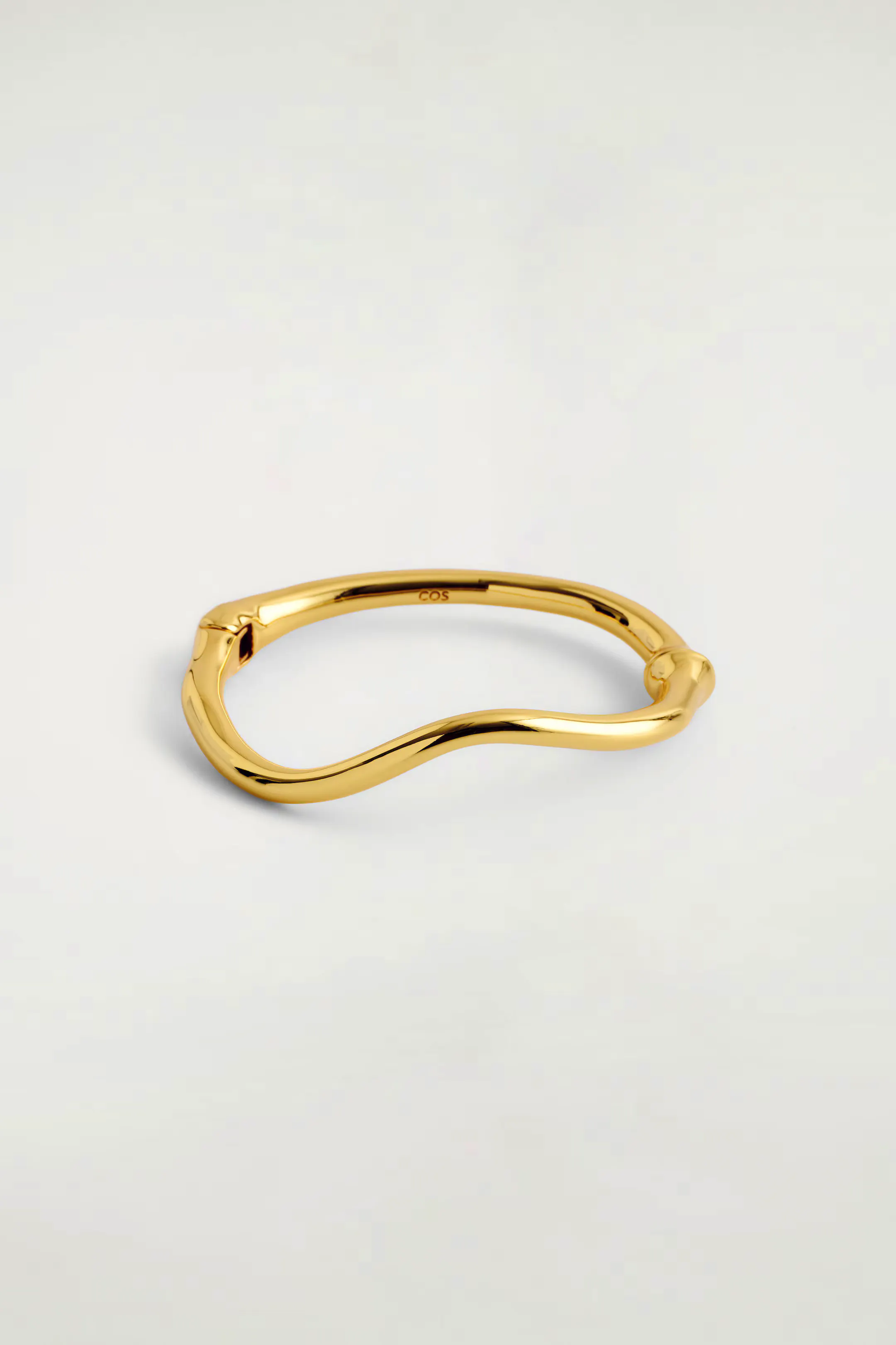 COS SCULPTED BANGLE