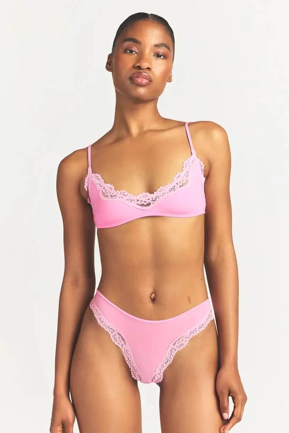 Skims Scoop Bralette, £42