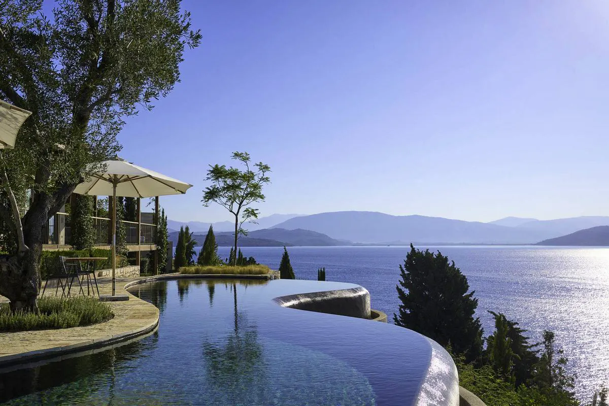 Lux Travel Book Infinity Pool With Mediterranean Views
