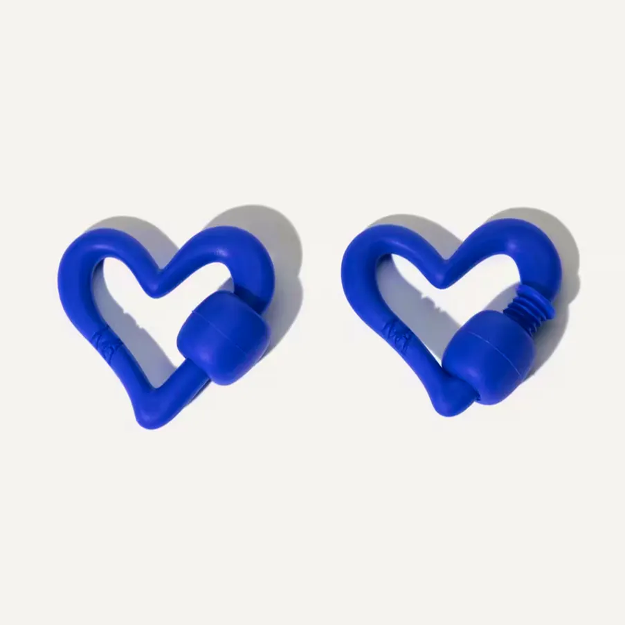 Marla Aaron Rubber Freeform Heartlock in Cobalt, £90
