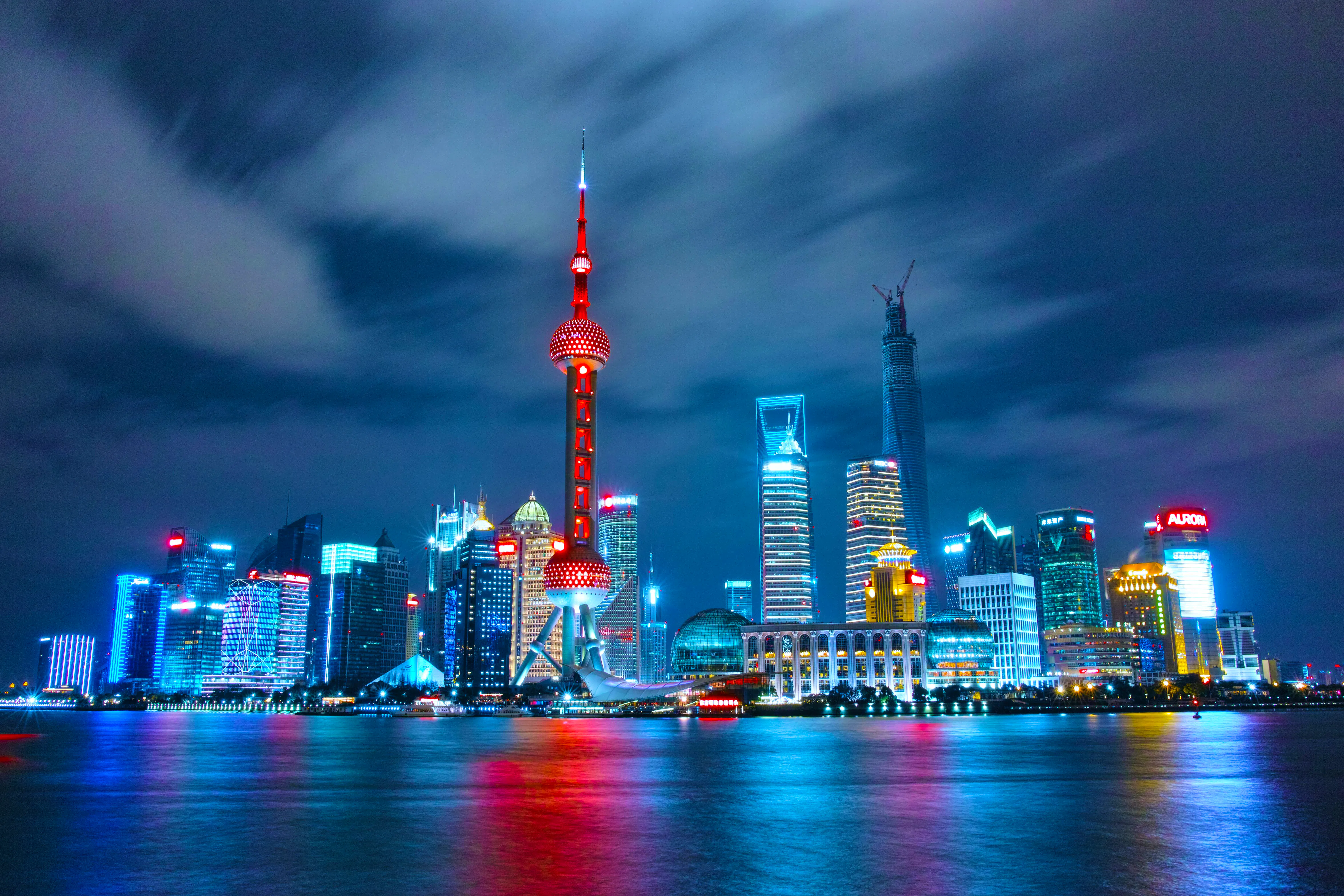 101 Solo Hols Shanghai-li-yang-5h_dMuX_7RE-unsplash