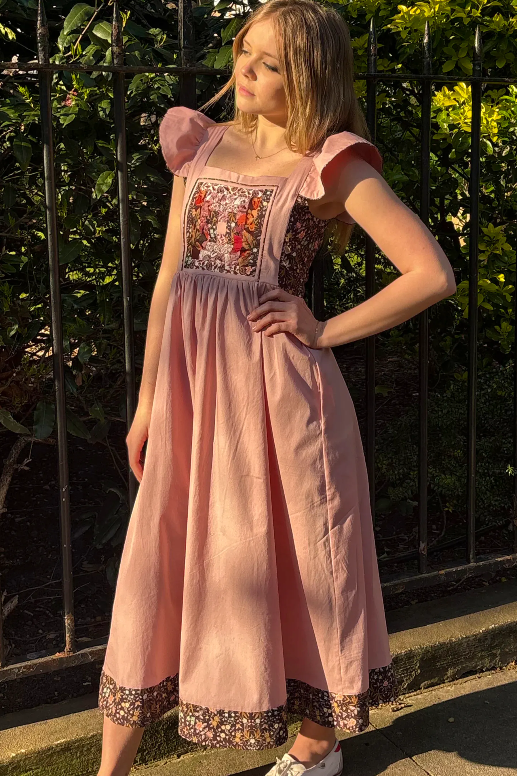 O Pioneers Daphne, £356 (Was £445)