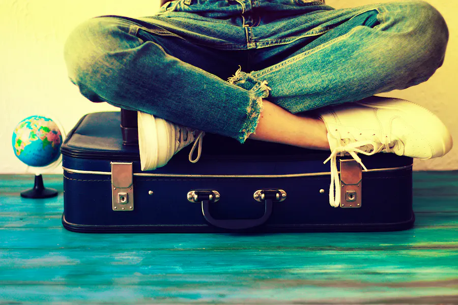 Art of Packing Light