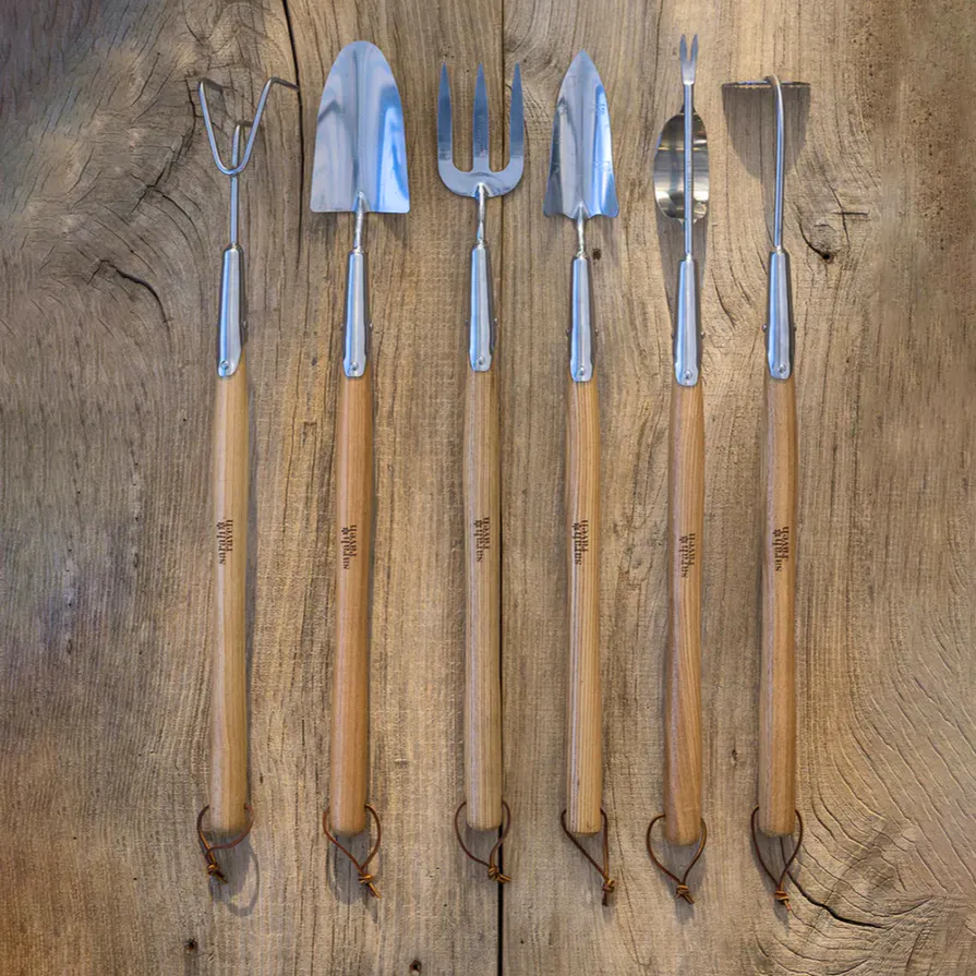 Sarah Raven Etched Mid Handled Tool £19.95