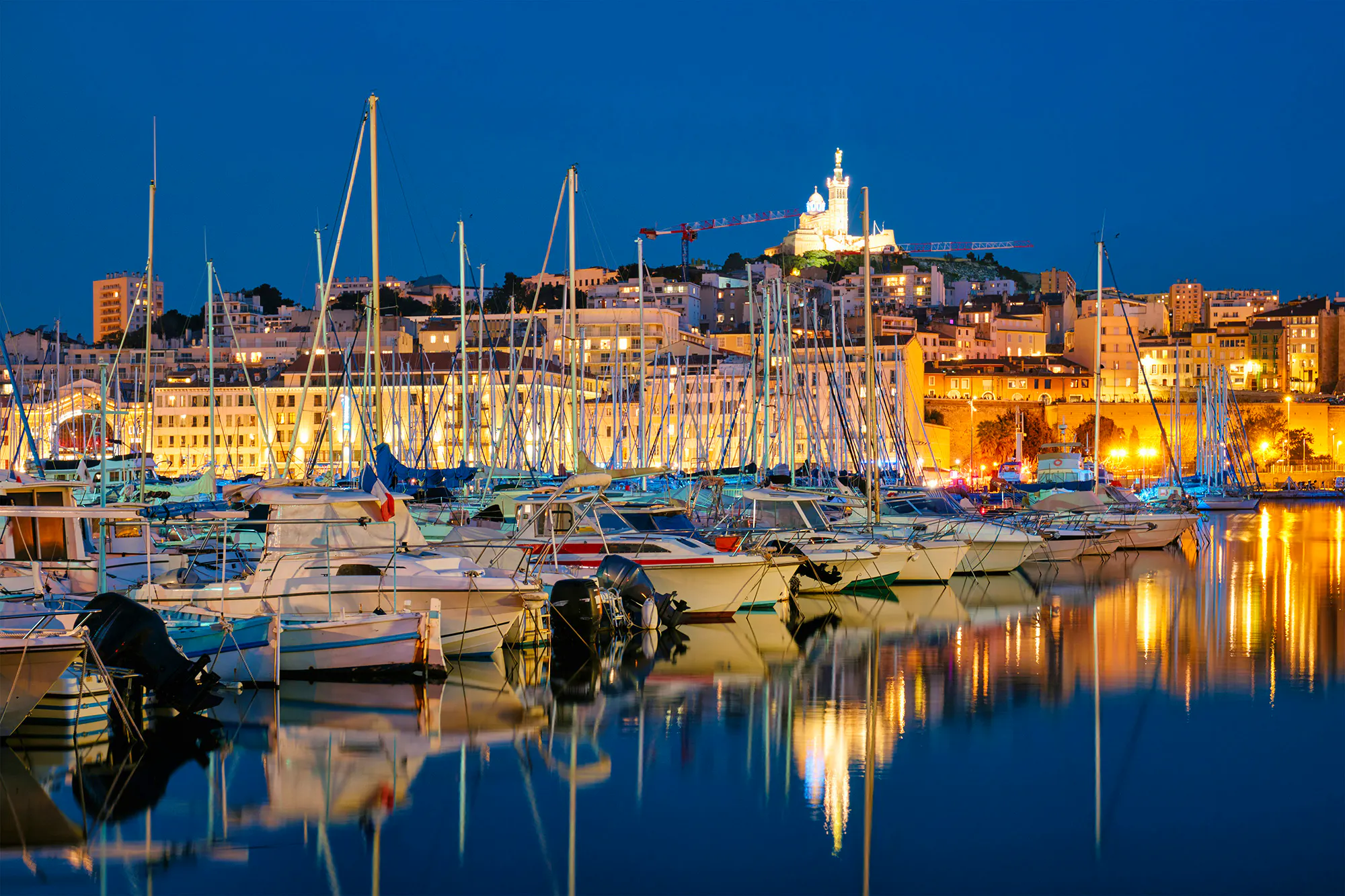 Monaco On A Budget Getty-images-hGd_0-nl1NA-unsplash Copy