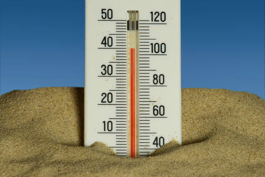 Heatwave Immo-wegmann-V2AMRkAUCnA-unsplash Copy