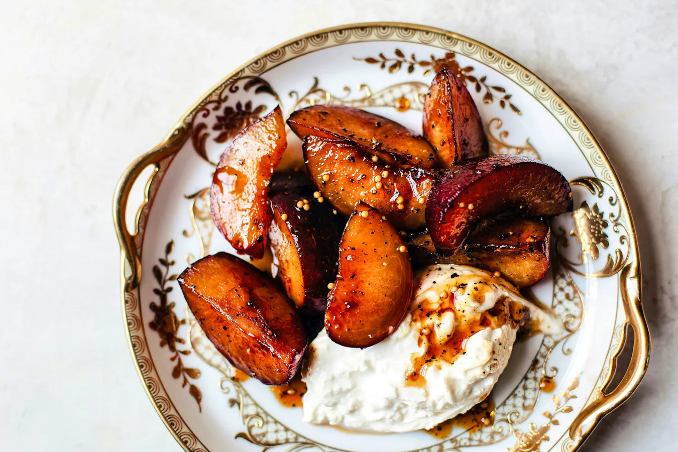 Fricy Food Dale-gray-sRdlJgFA2Lo-unsplash Copy