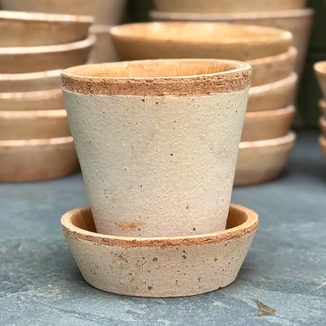 Bergs Potter Julie Pot & Saucer Set – Rosa Terracotta, from £9