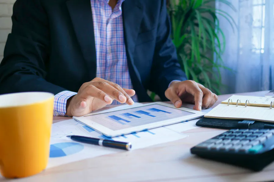 Sophisticated Investor Is Looking Beyond Traditional Wealth Towfiqu-barbhuiya-nApaSgkzaxg-unsplash Copy