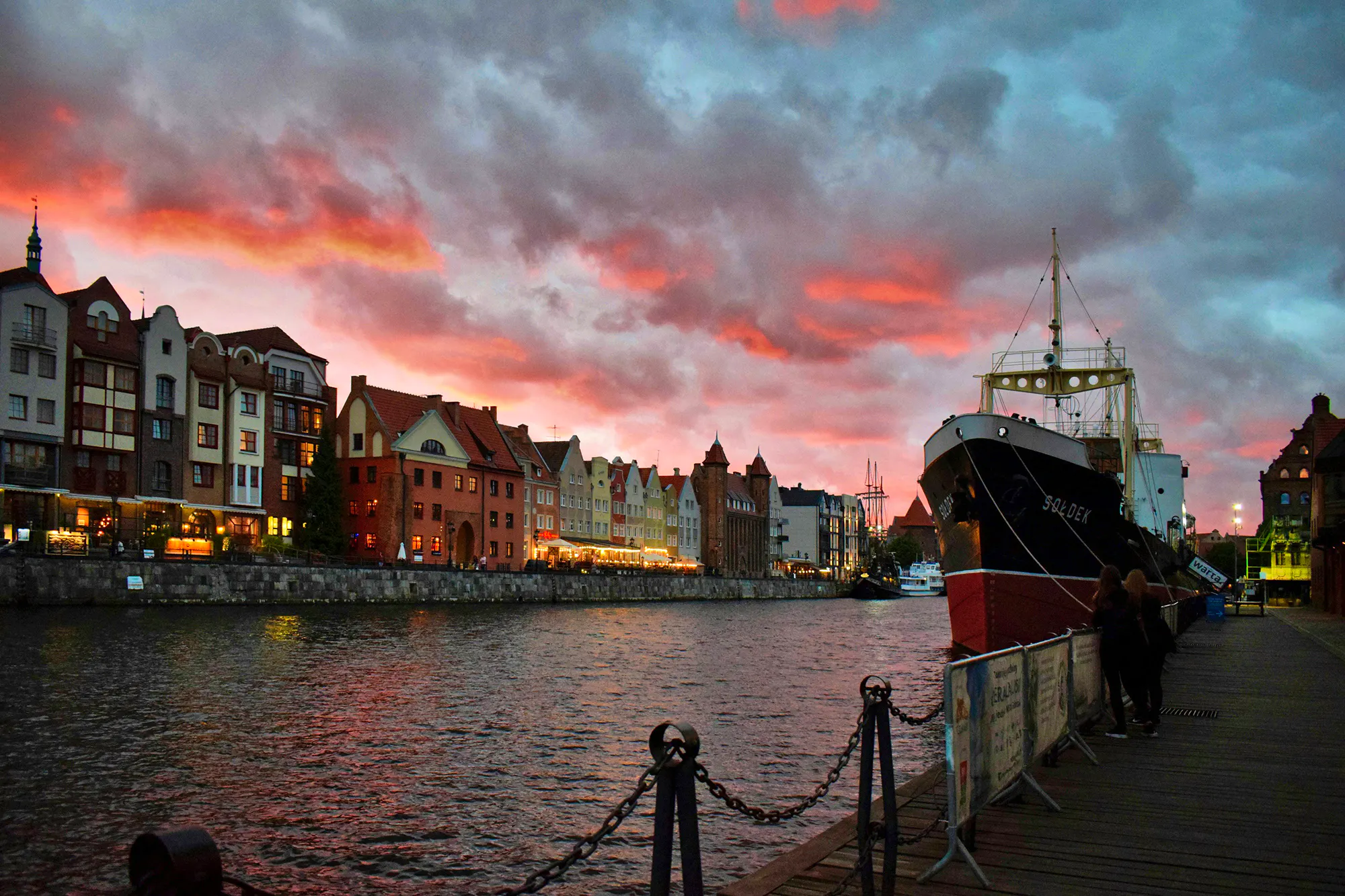 Underrated European Destinations To Discover This Autumn Gdansk Poland Anna-gru-b_RemSkG2uE-unsplash Copy