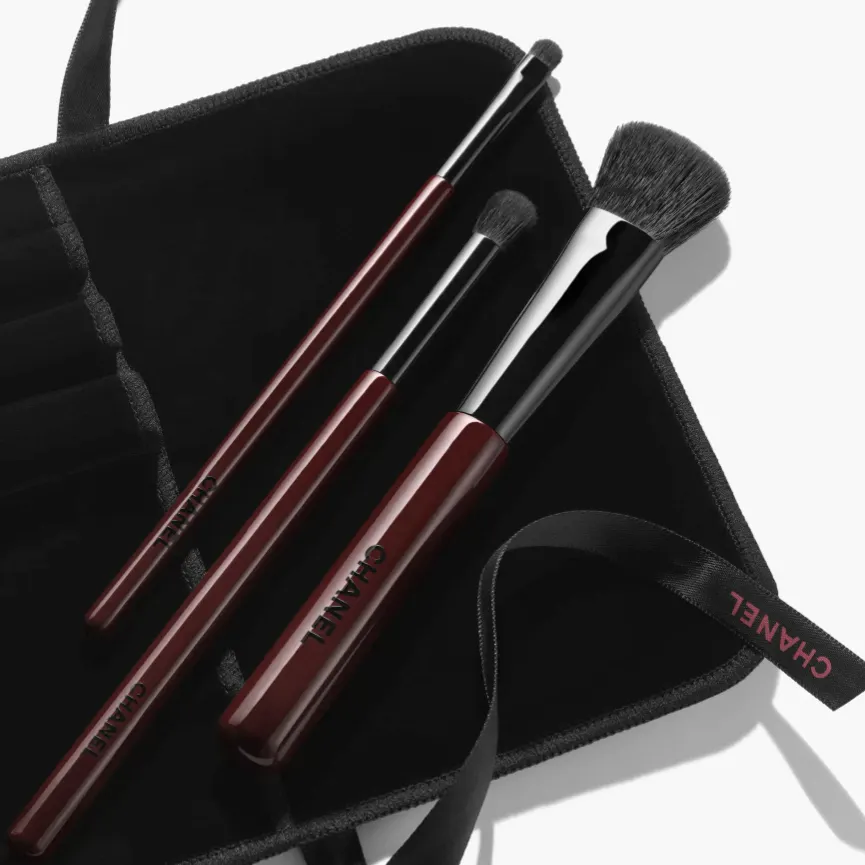 Chanel Les Pinceaux Rouge Noir 3 Professional Makeup Brushes, £118