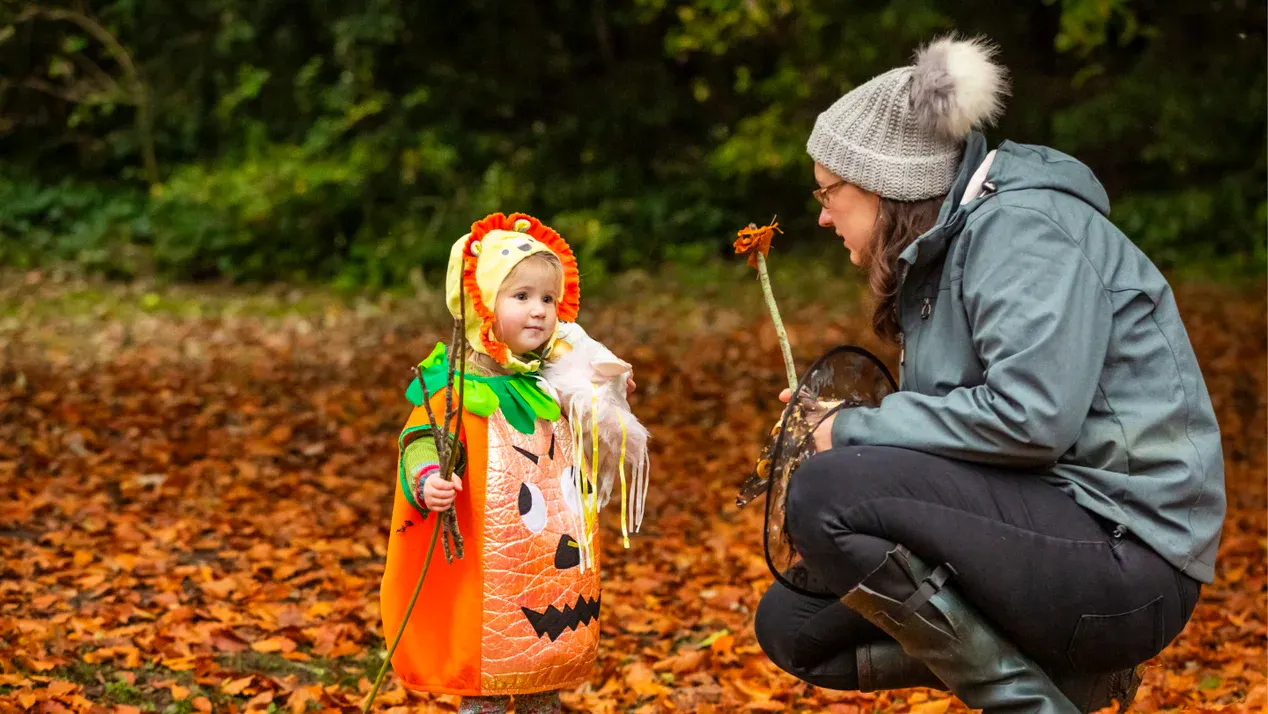 Nat Trust_Halloween Events Child-pumpkin-costume-halloween-anglesey-abbey-cambridgeshire-nt26rsz3