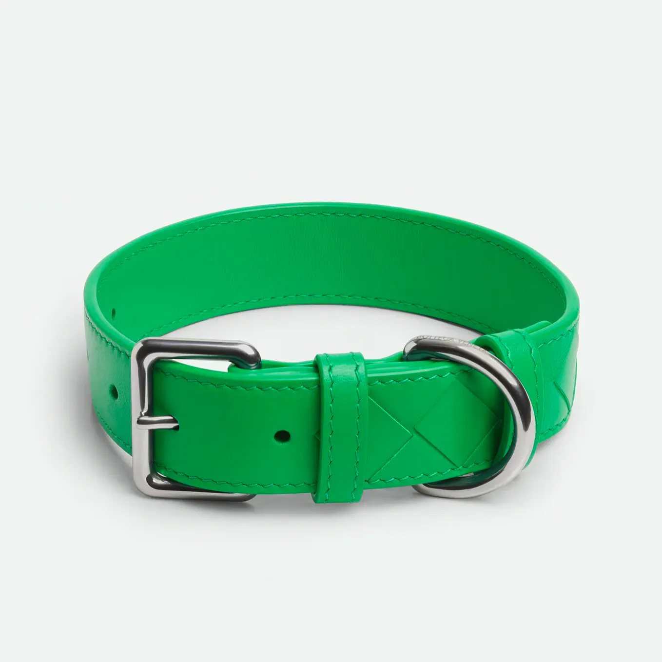 Bottega Veneta Medium Intrecciato Dog Collar in Barolo, £440