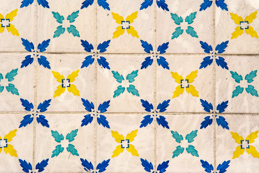 Hand Painted Tiles M-fwJSOjvYFAg-unsplash Copy