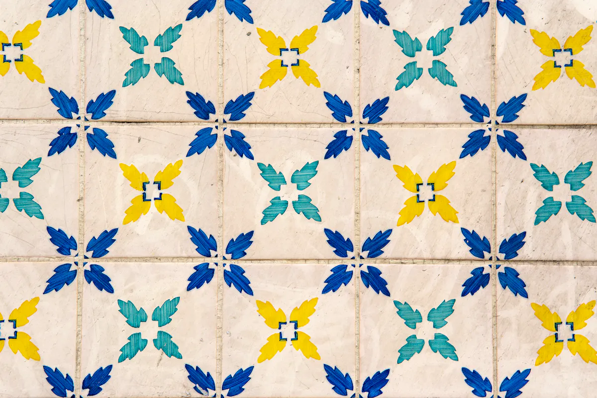 Hand Painted Tiles M-fwJSOjvYFAg-unsplash Copy