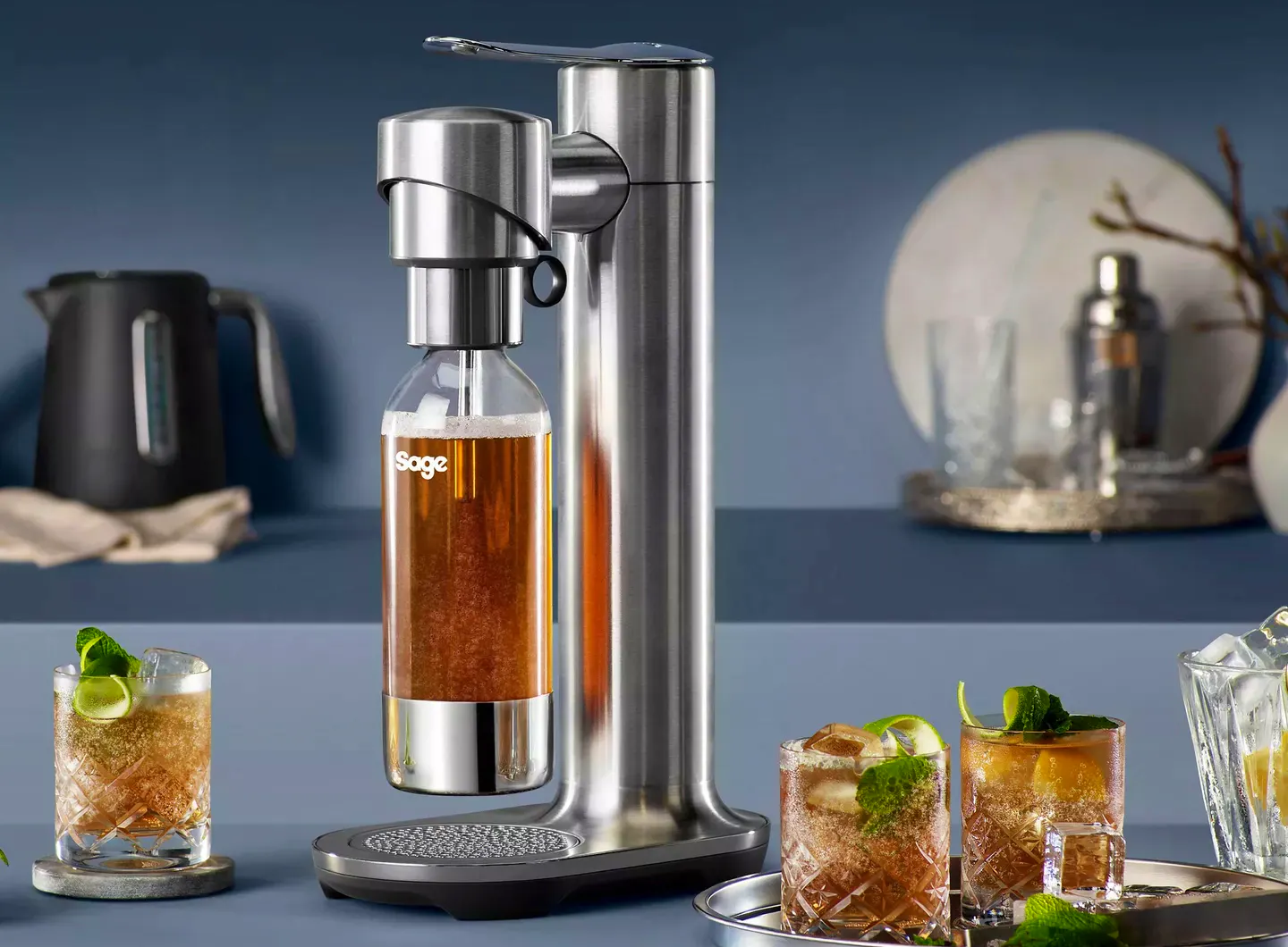 Best Kitchen Gadgets Sage-infizz-fusion-sparkling-drinks-maker