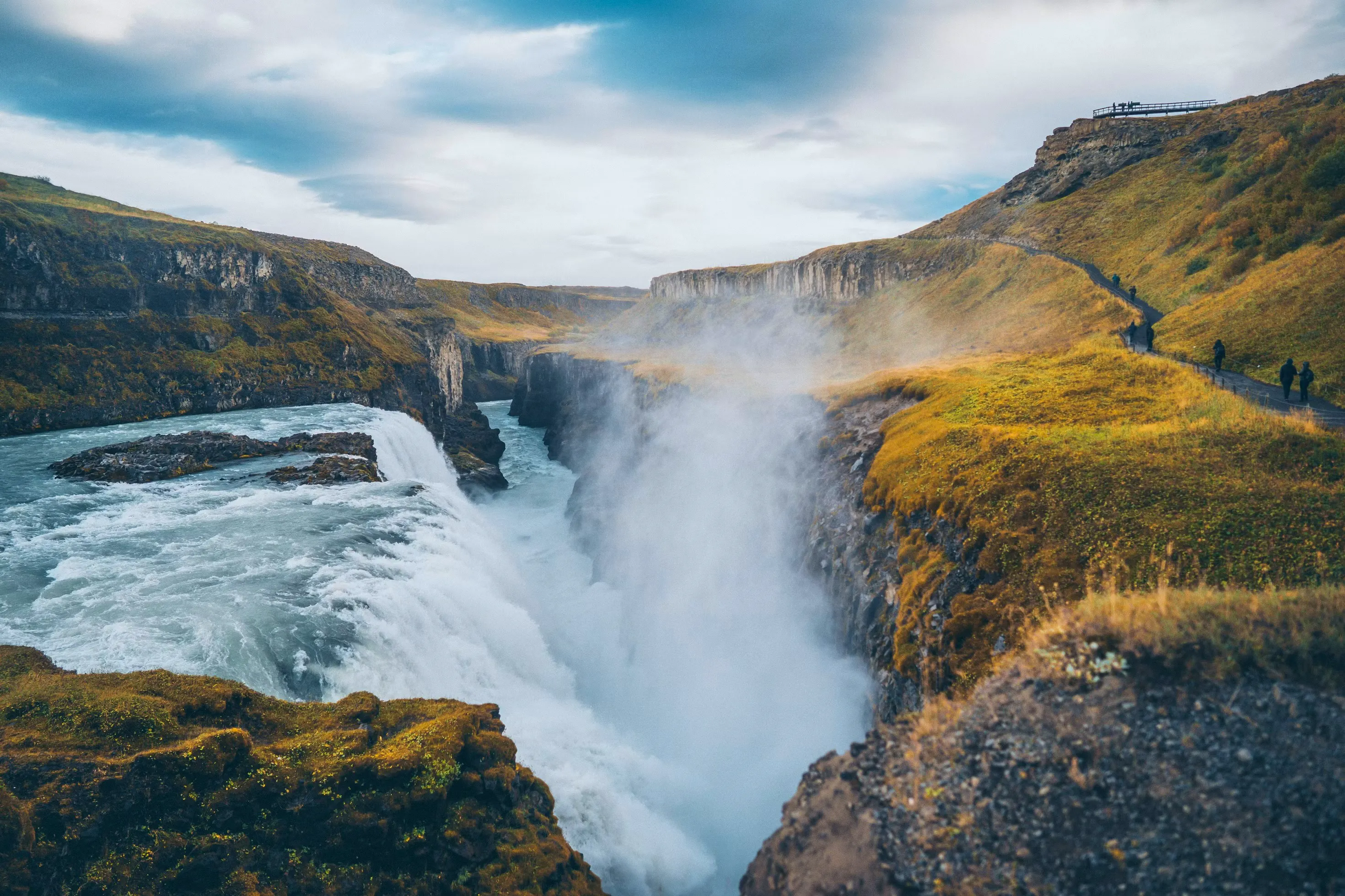 101 Holidays Halfterm Gullfoss Waterfall Icaland Unsplash (1)