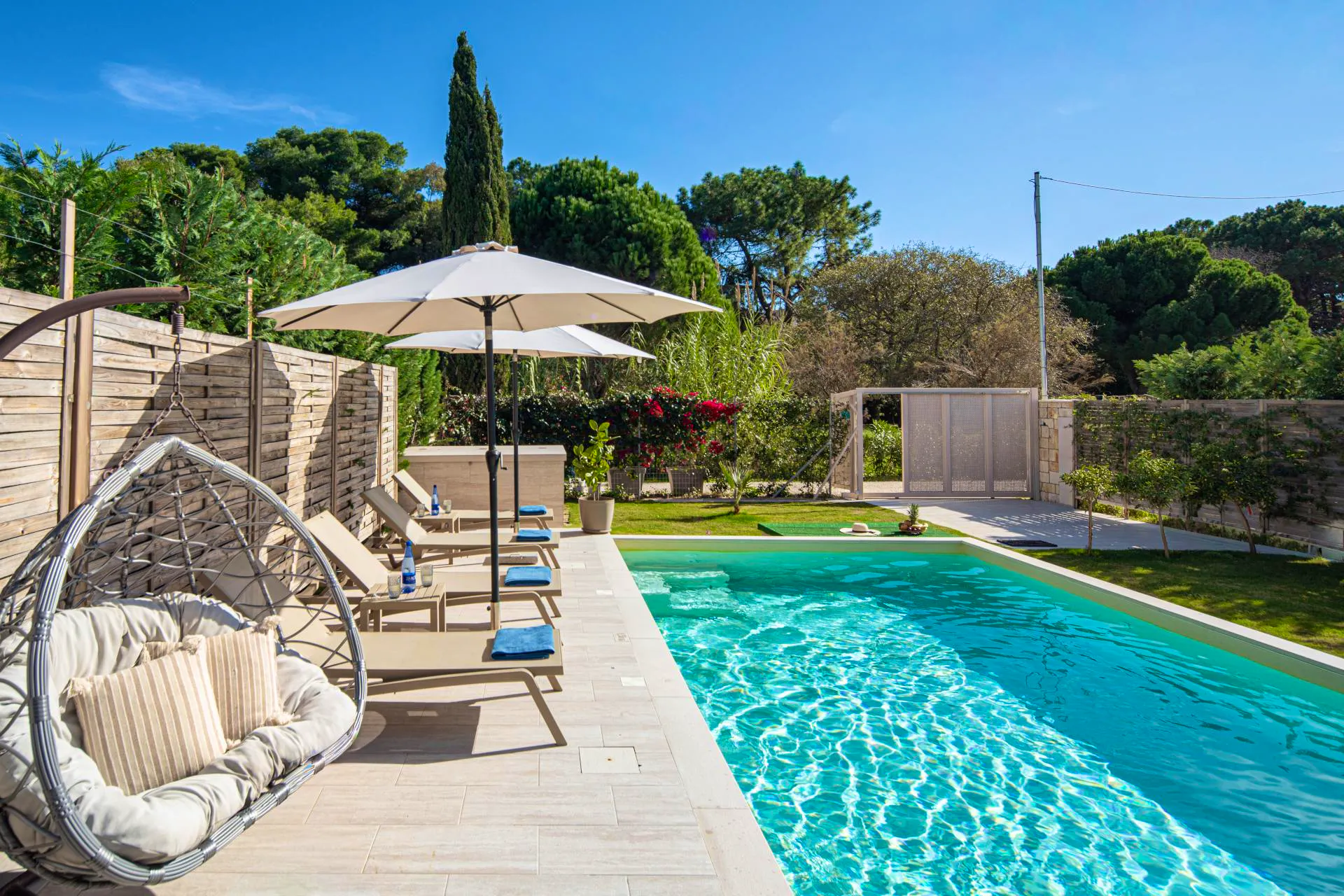 101 Holidays Halfterm Villa Kilo 1, Corfu, Vintage Travel