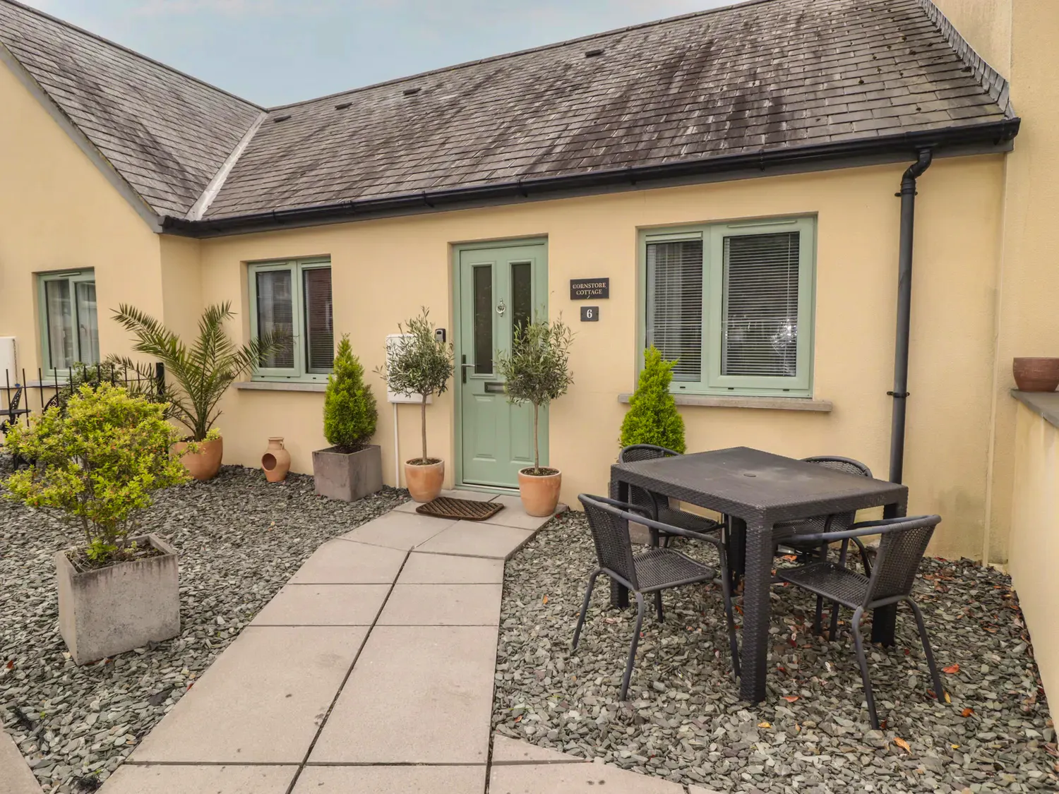 101 Family Holidays Halfterm Cornstone Skyes Cottages Pembroke